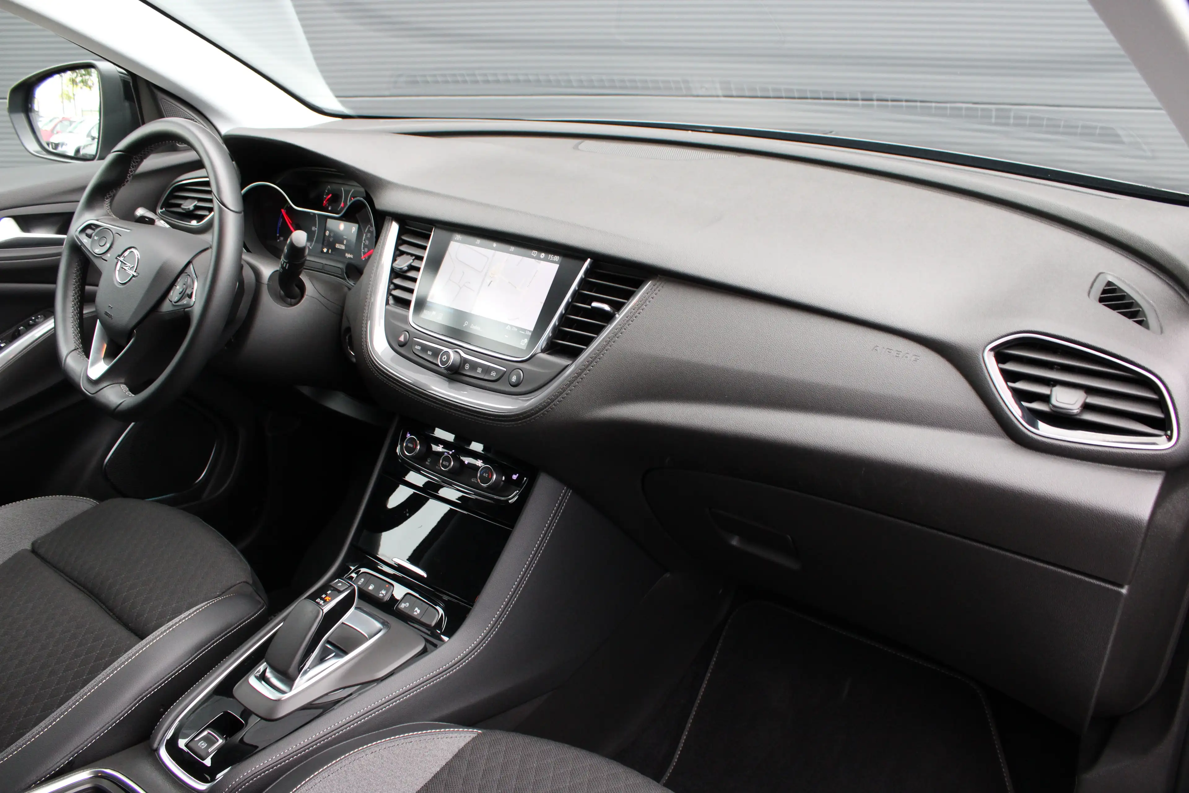 Opel Grandland X 1.6 Turbo Hybrid Business Edition | Automaat | Nav — photo 3