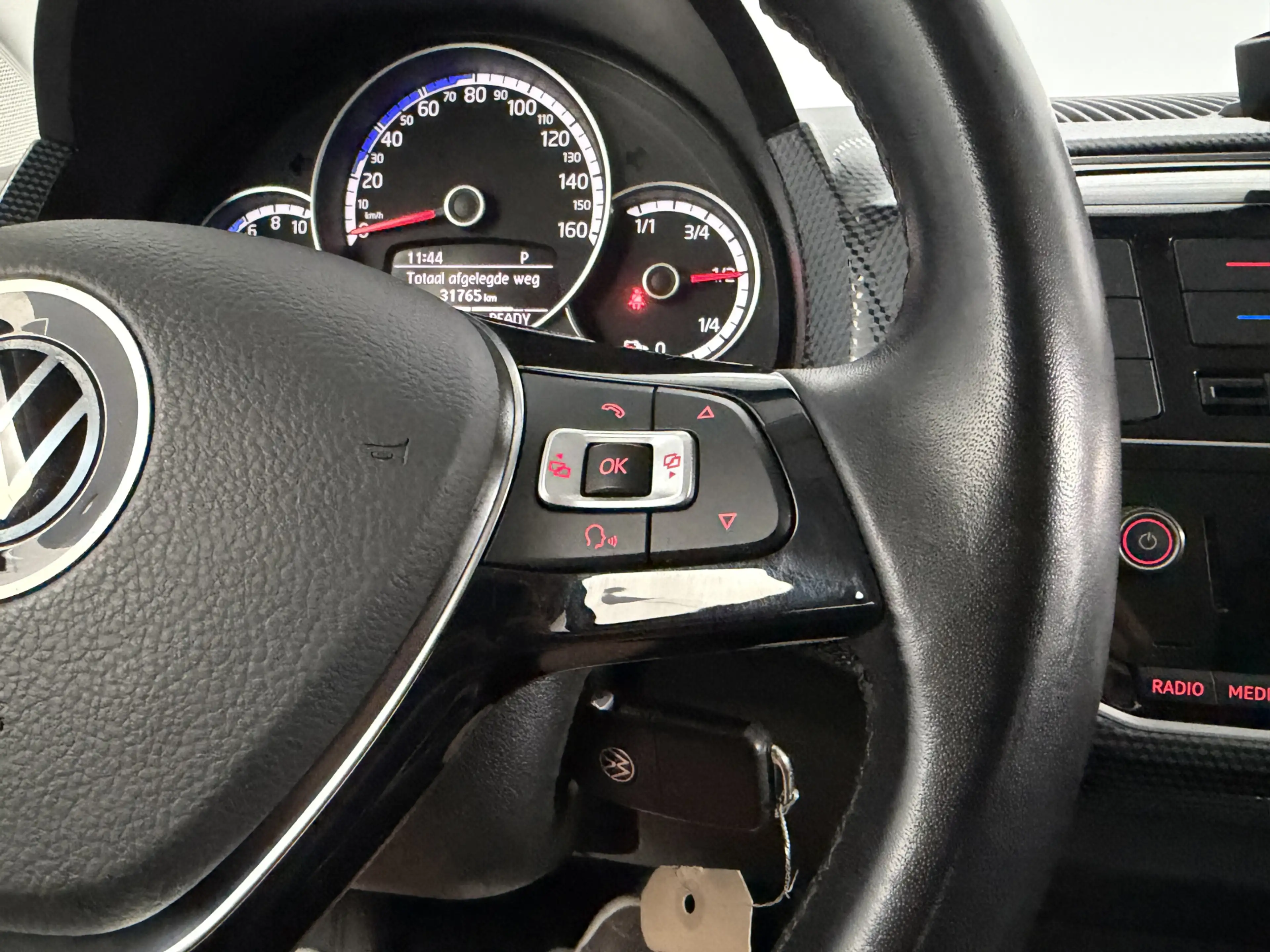 Volkswagen e-up! e-up! Cruise|Camera|Clima| — photo 17