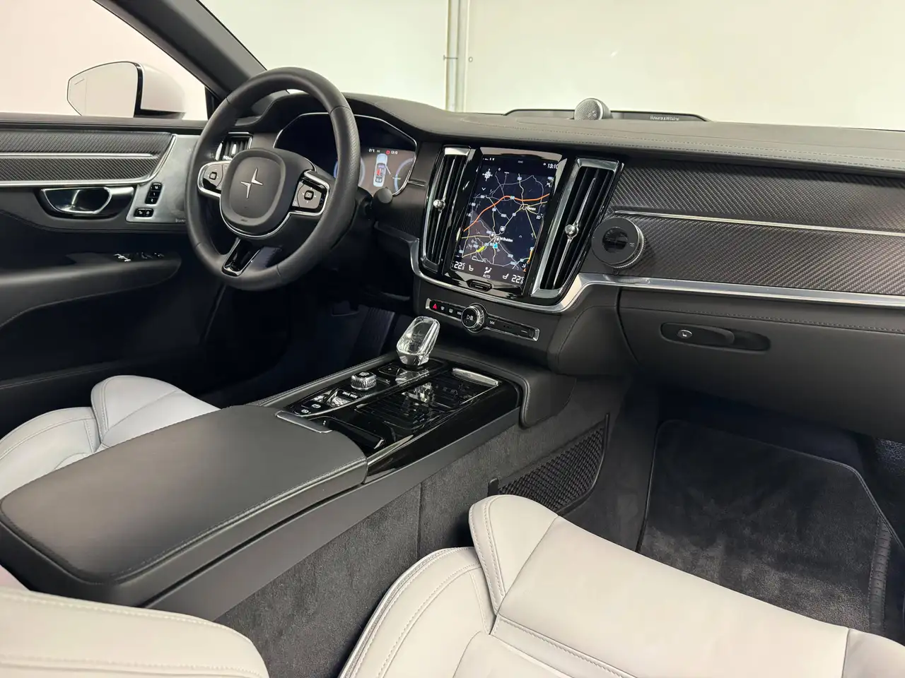 Polestar 1 2.0 Turbo PHEV 608PK 1000NM Matt White Snow, миниатюра 11