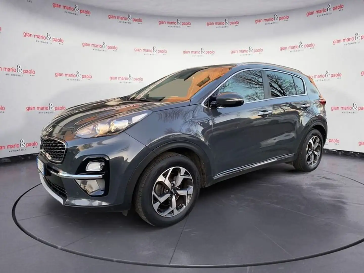 Kia Sportage 1.6 CRDI 115 CV 2WD Business Class Gris - 1