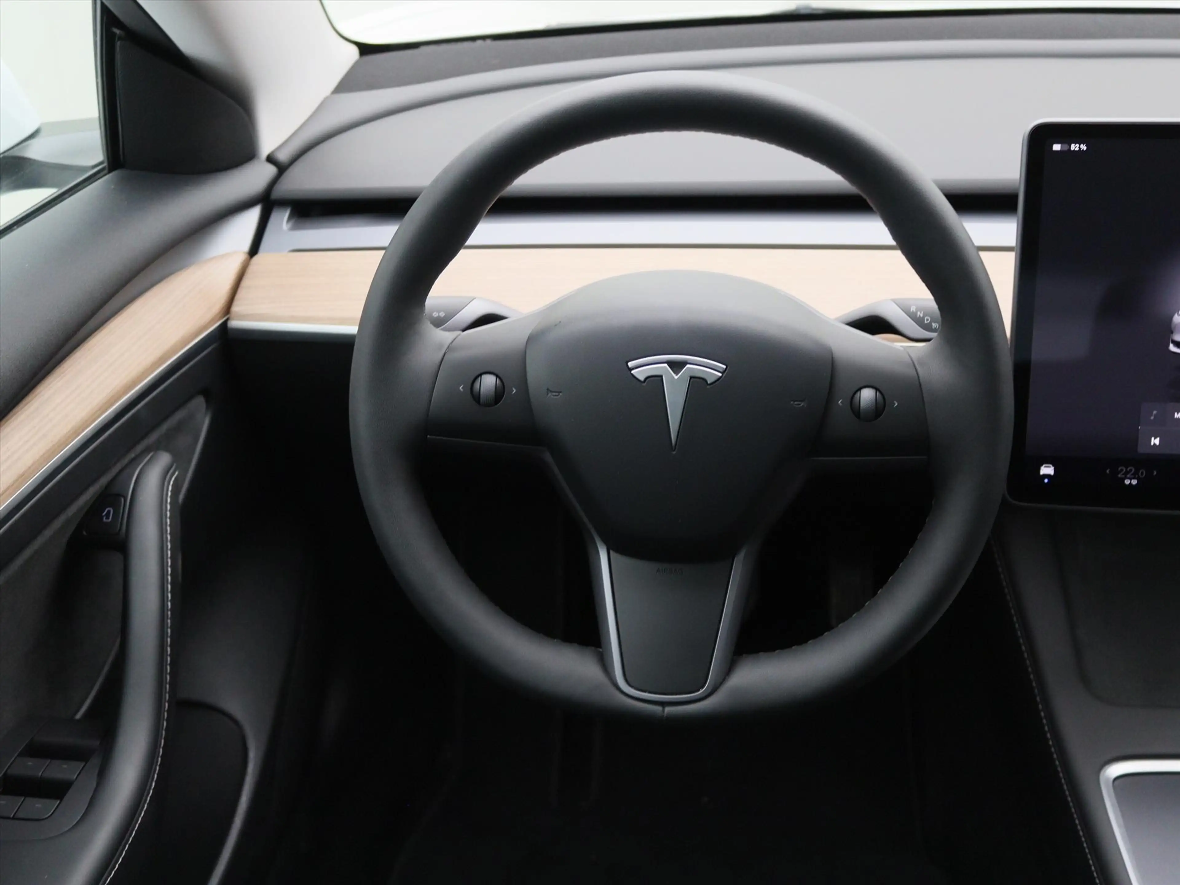 Tesla Model 3 Standard RWD Plus UPGRADE 95.1% SoH [ AMD RYZEN+LF — photo 21