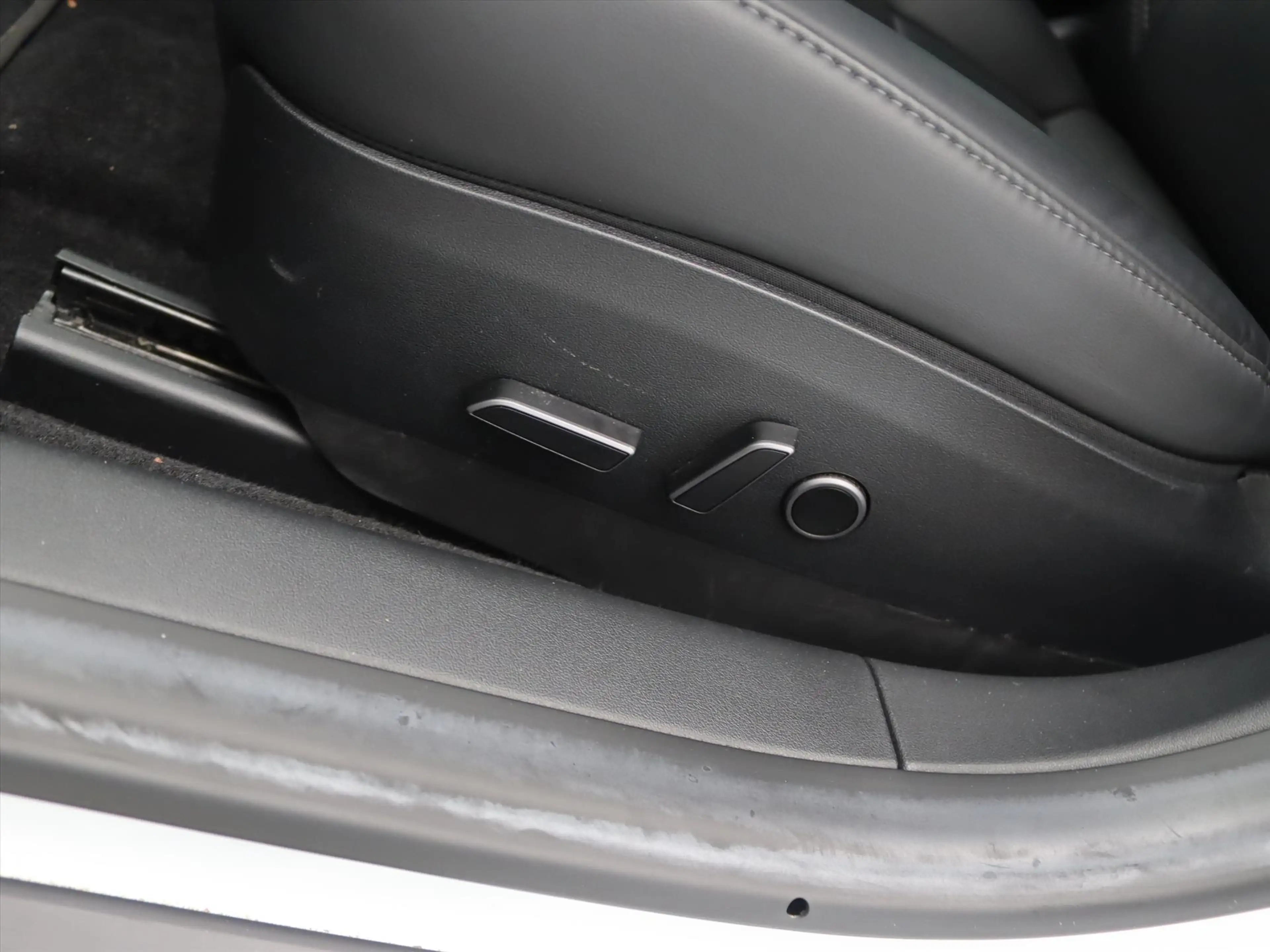 Tesla Model 3 Standard RWD Plus UPGRADE 95.1% SoH [ AMD RYZEN+LF — photo 20