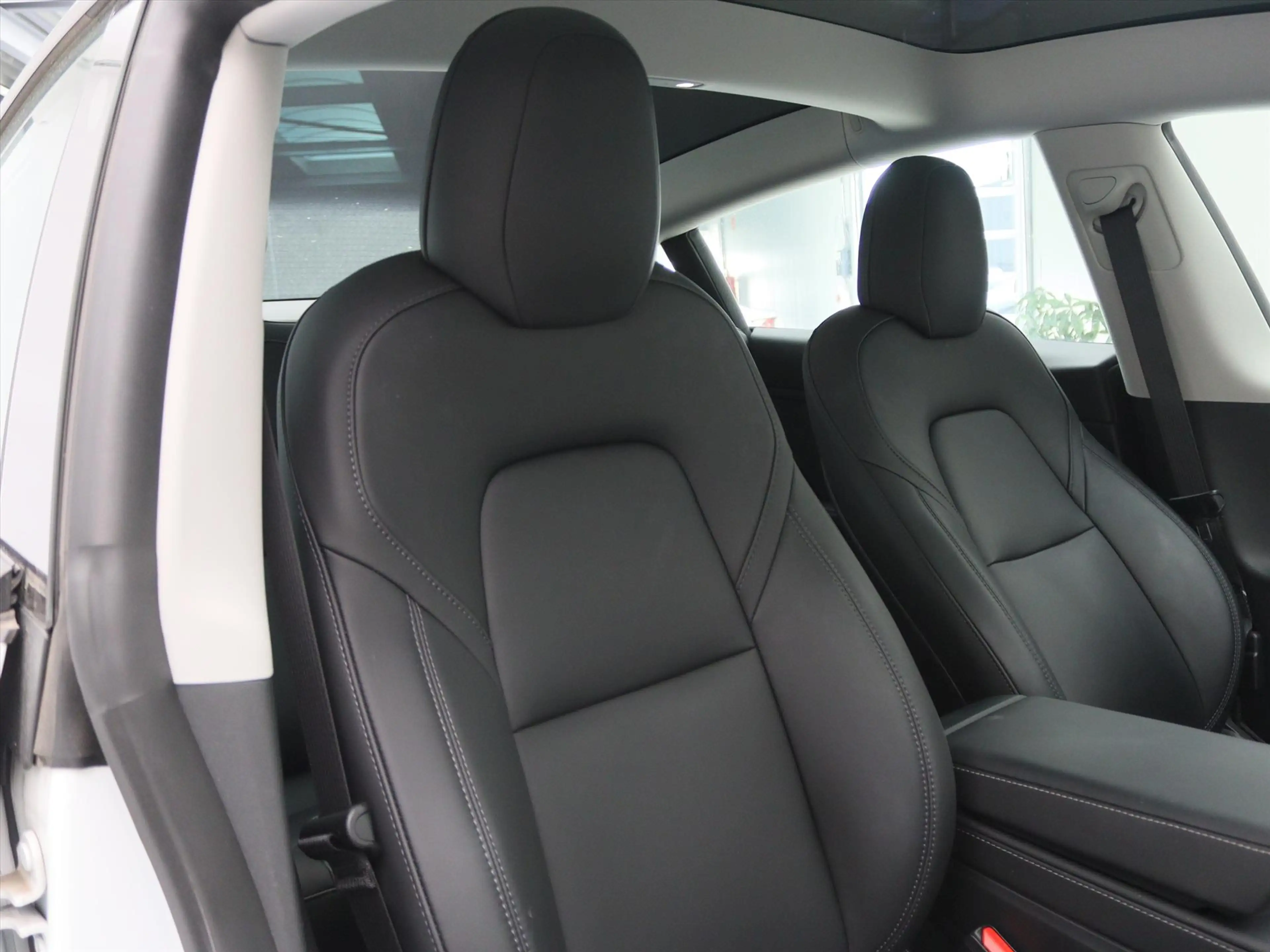 Tesla Model 3 Standard RWD Plus UPGRADE 95.1% SoH [ AMD RYZEN+LF — photo 17