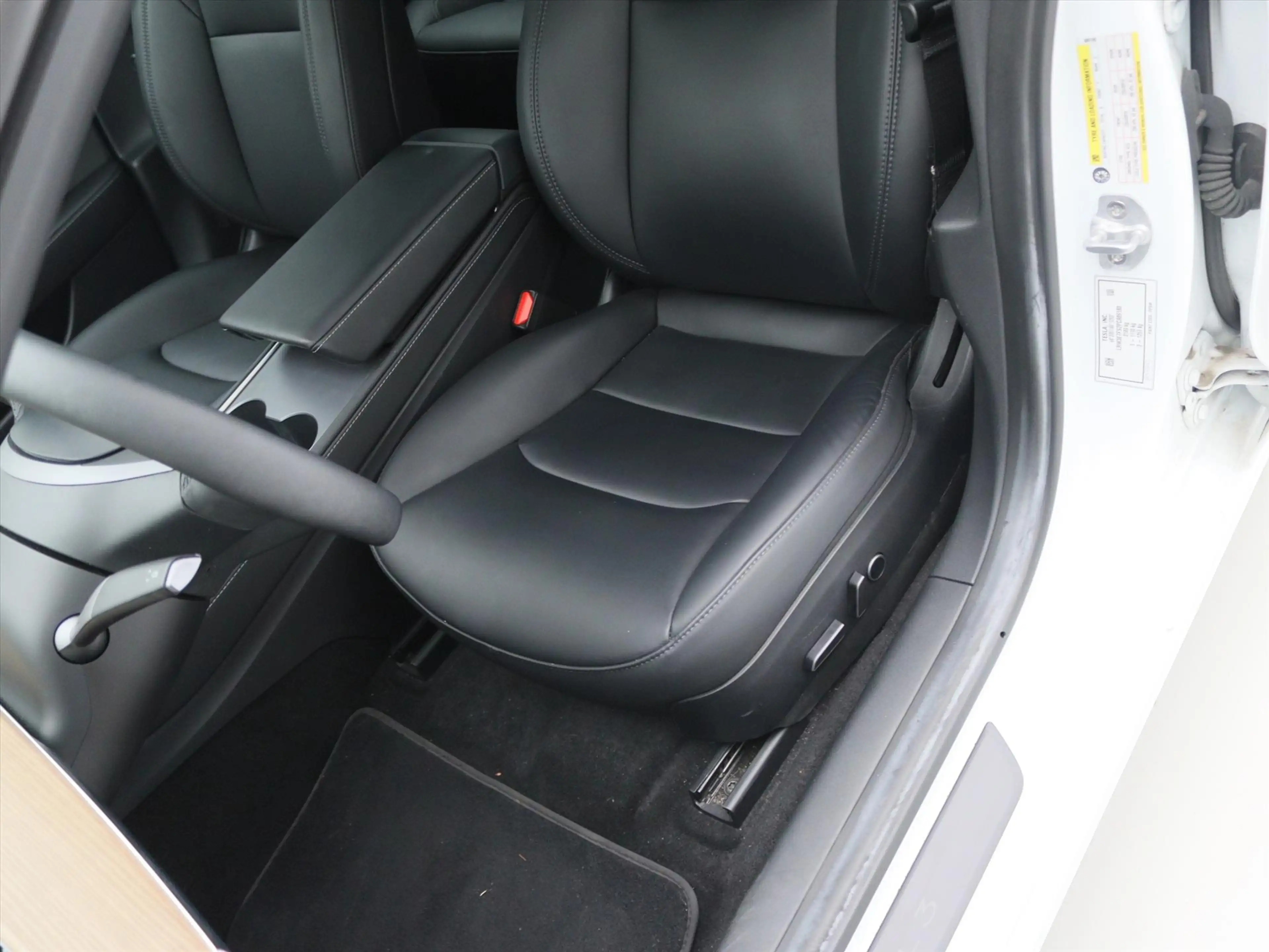 Tesla Model 3 Standard RWD Plus UPGRADE 95.1% SoH [ AMD RYZEN+LF — photo 19