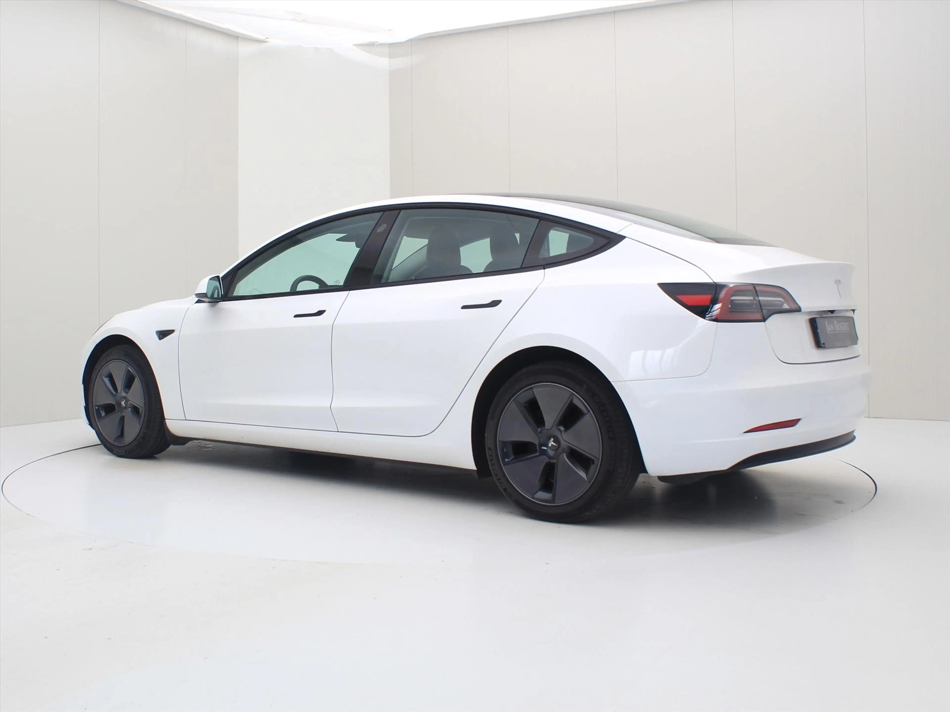 Tesla Model 3 Standard RWD Plus UPGRADE 95.1% SoH [ AMD RYZEN+LF — photo 3