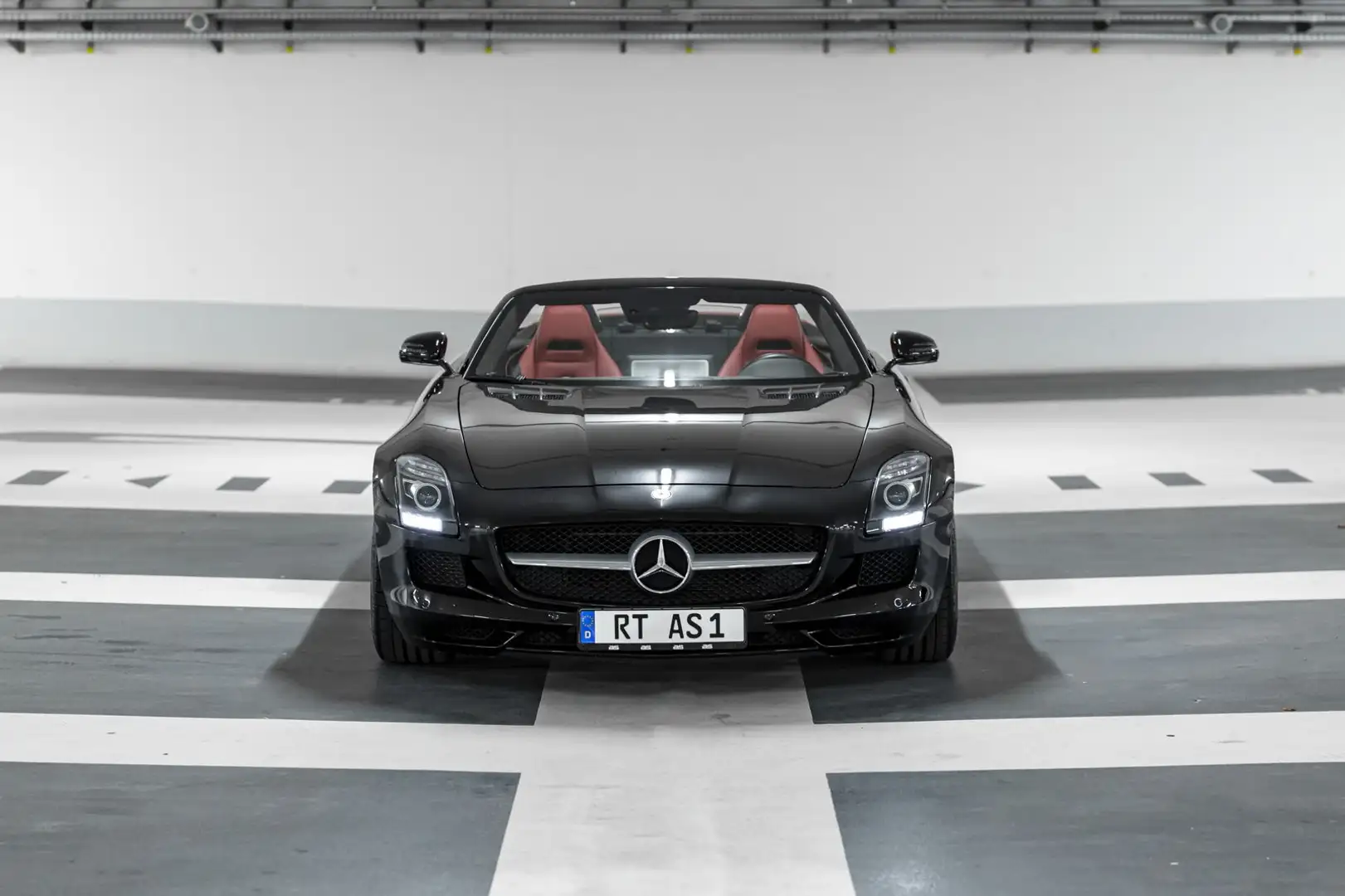 Mercedes-Benz SLS Roadster 1Hd|DE|Carbon|B&O|Designo|RideC crna - 2