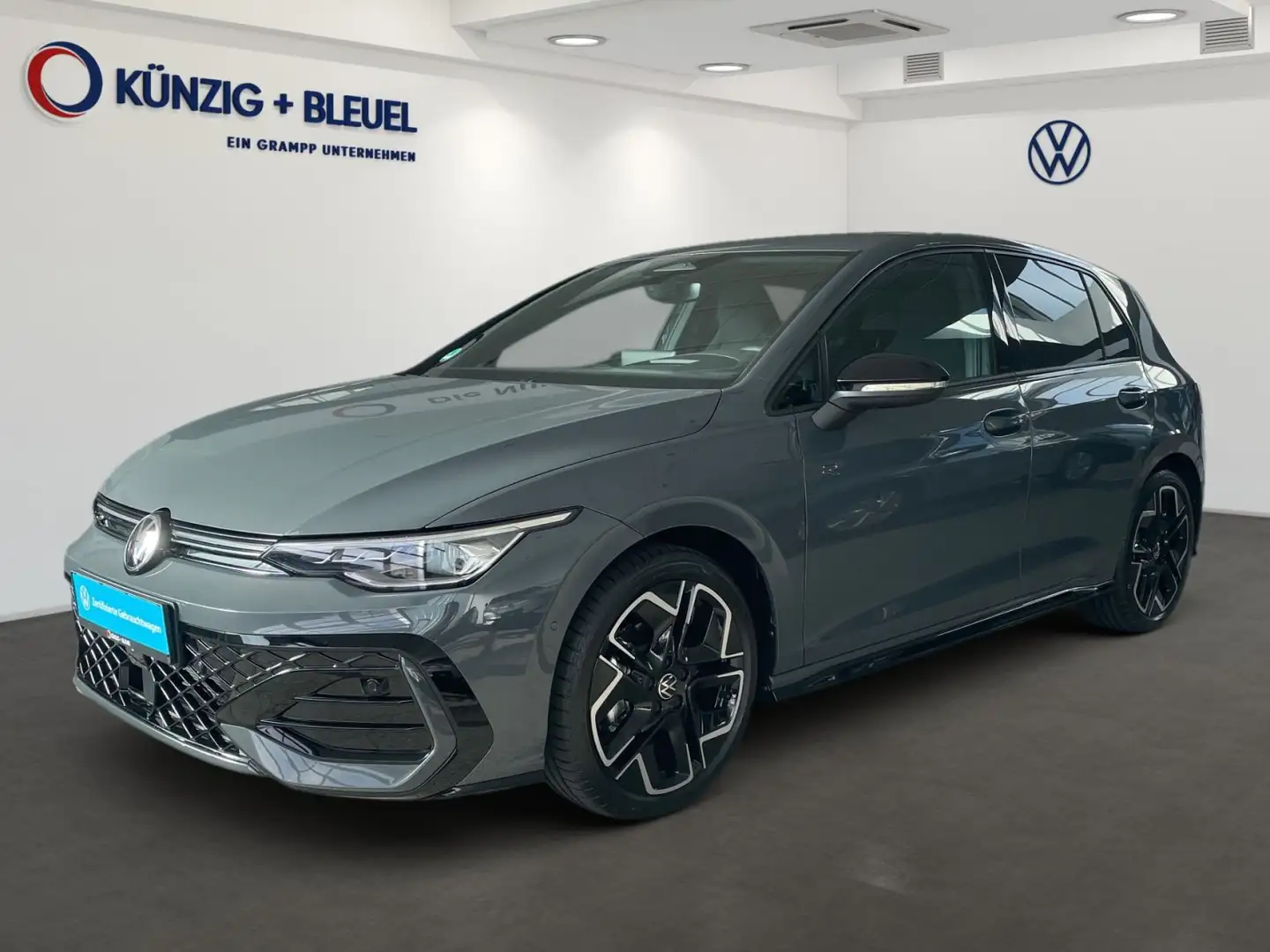 Volkswagen Golf Golf R-Line 1,5 l150 PS DSG*AHK*Nav*Black S Grijs - 2