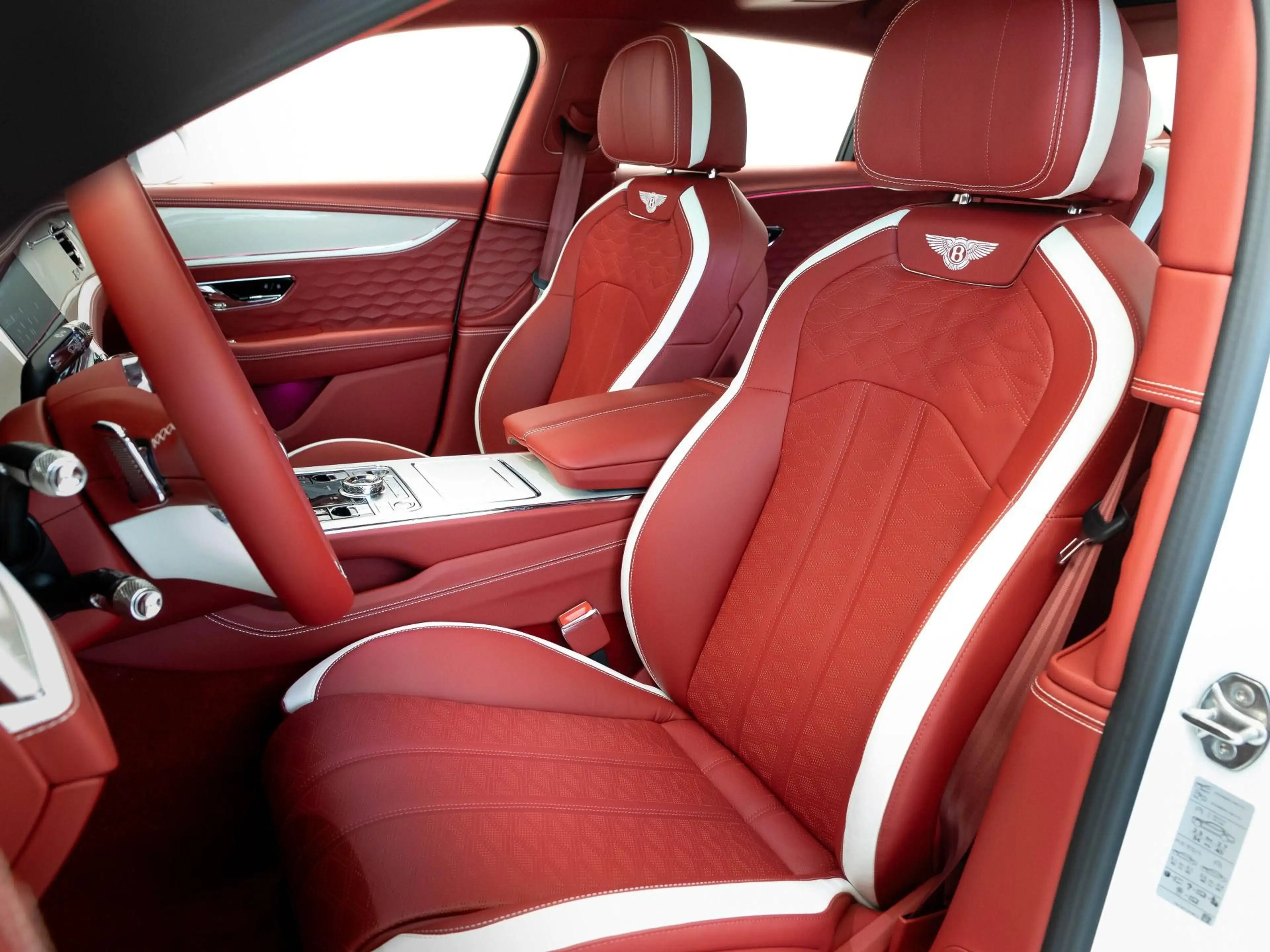 Bentley Flying Spur Speed First Edition WHITE & RED — photo 10