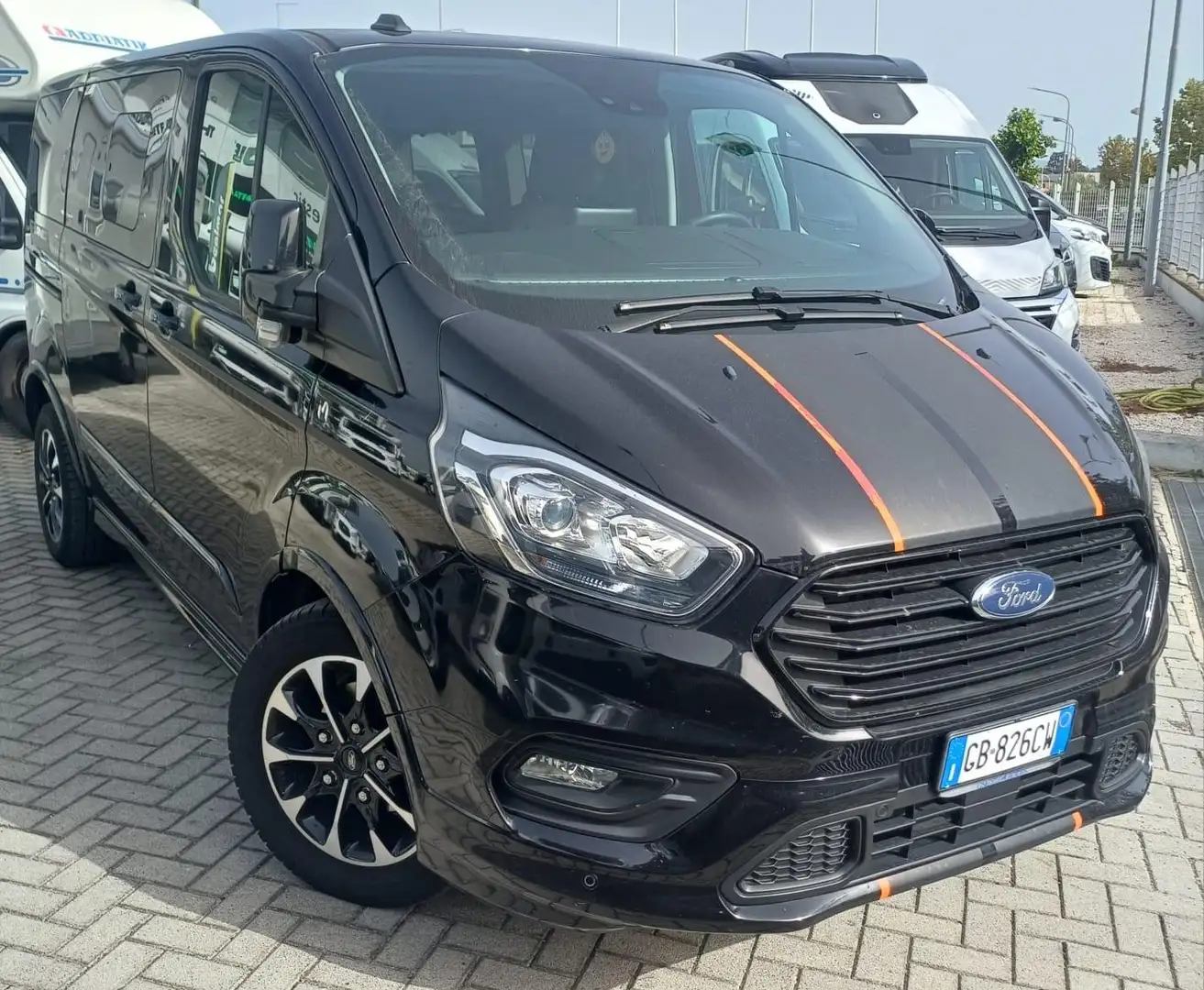 Ford Tourneo Custom 8 Posti Nero - 1