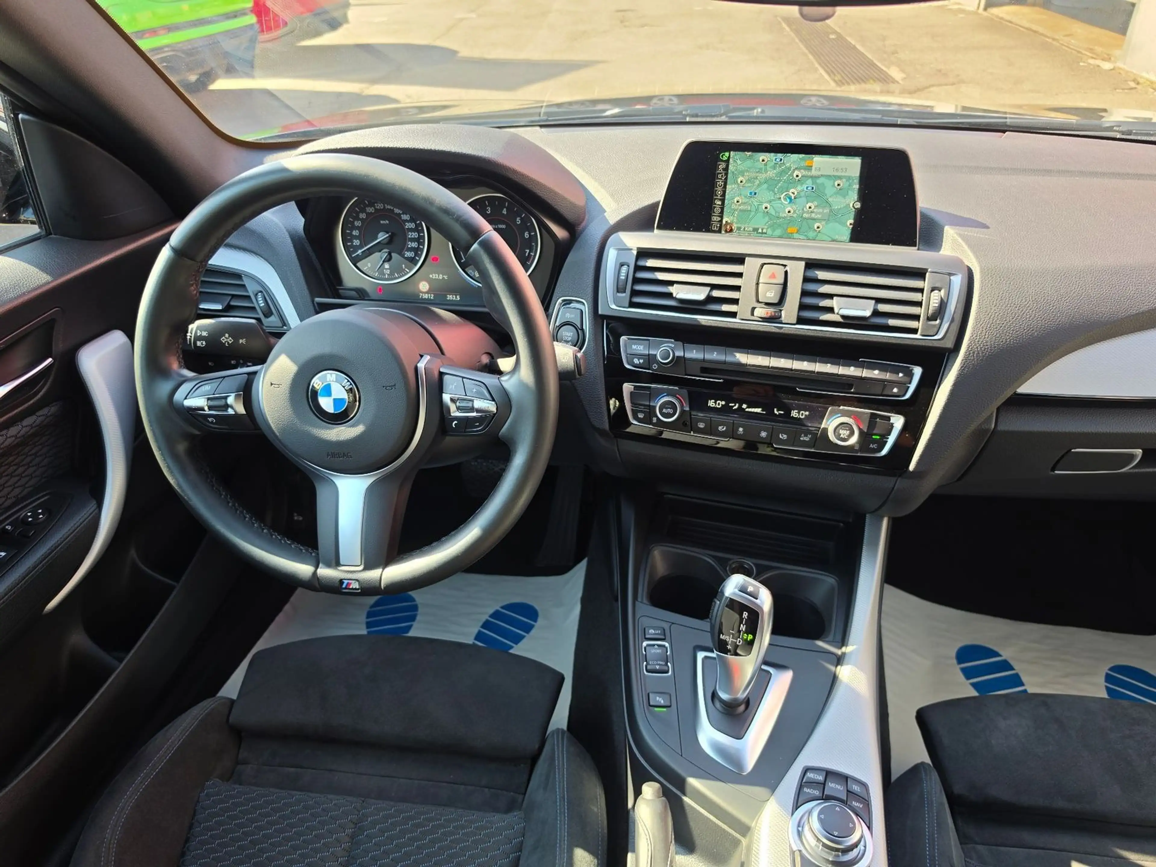 BMW 125 i M Sport-Paket|Aut.|Alcantara|Navi|PDC|SHZ — photo 9