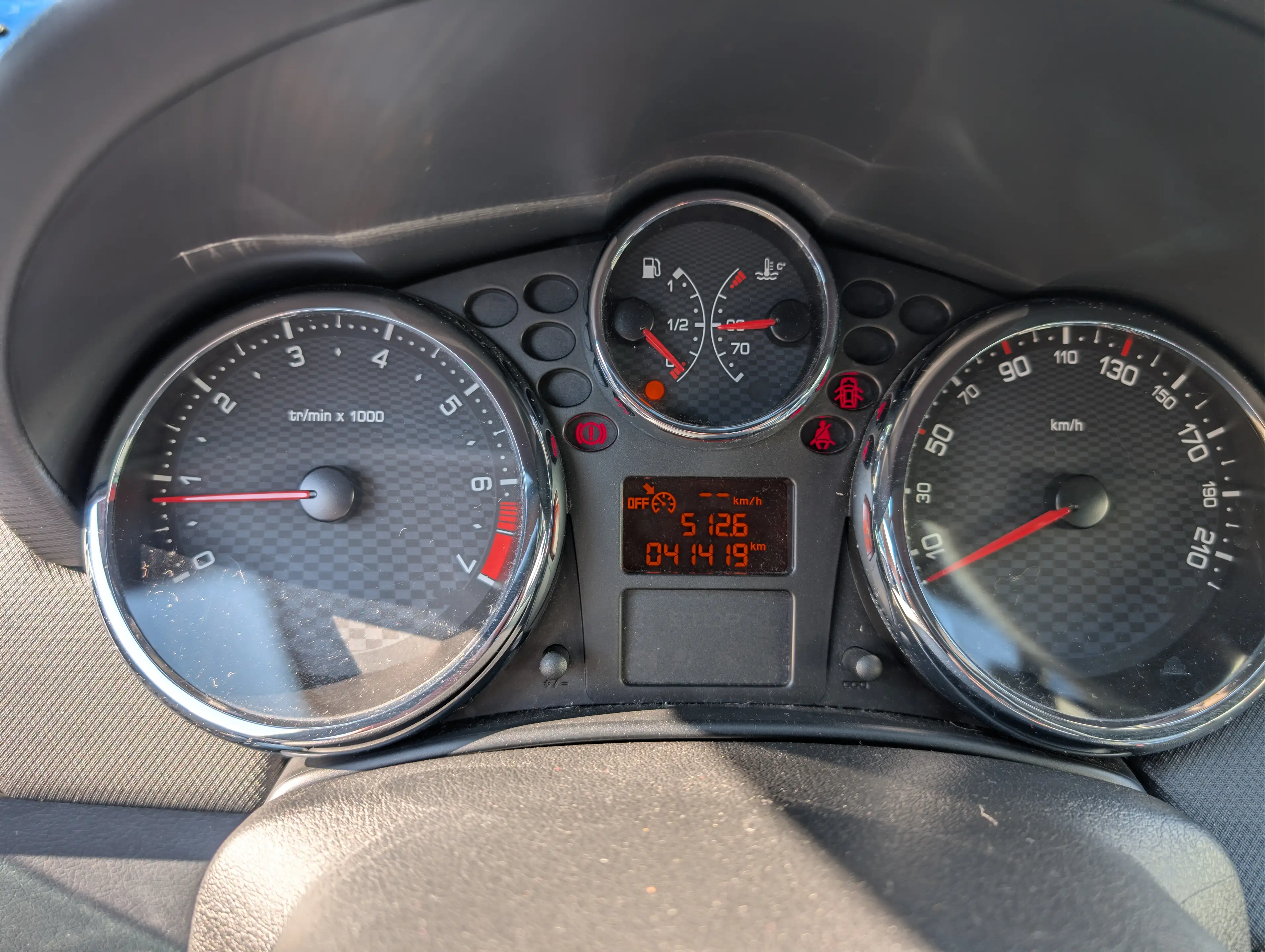 Peugeot 207 207 CC 120 VTi Roland Garros Klimaaut/Leder/Alu17" — photo 14