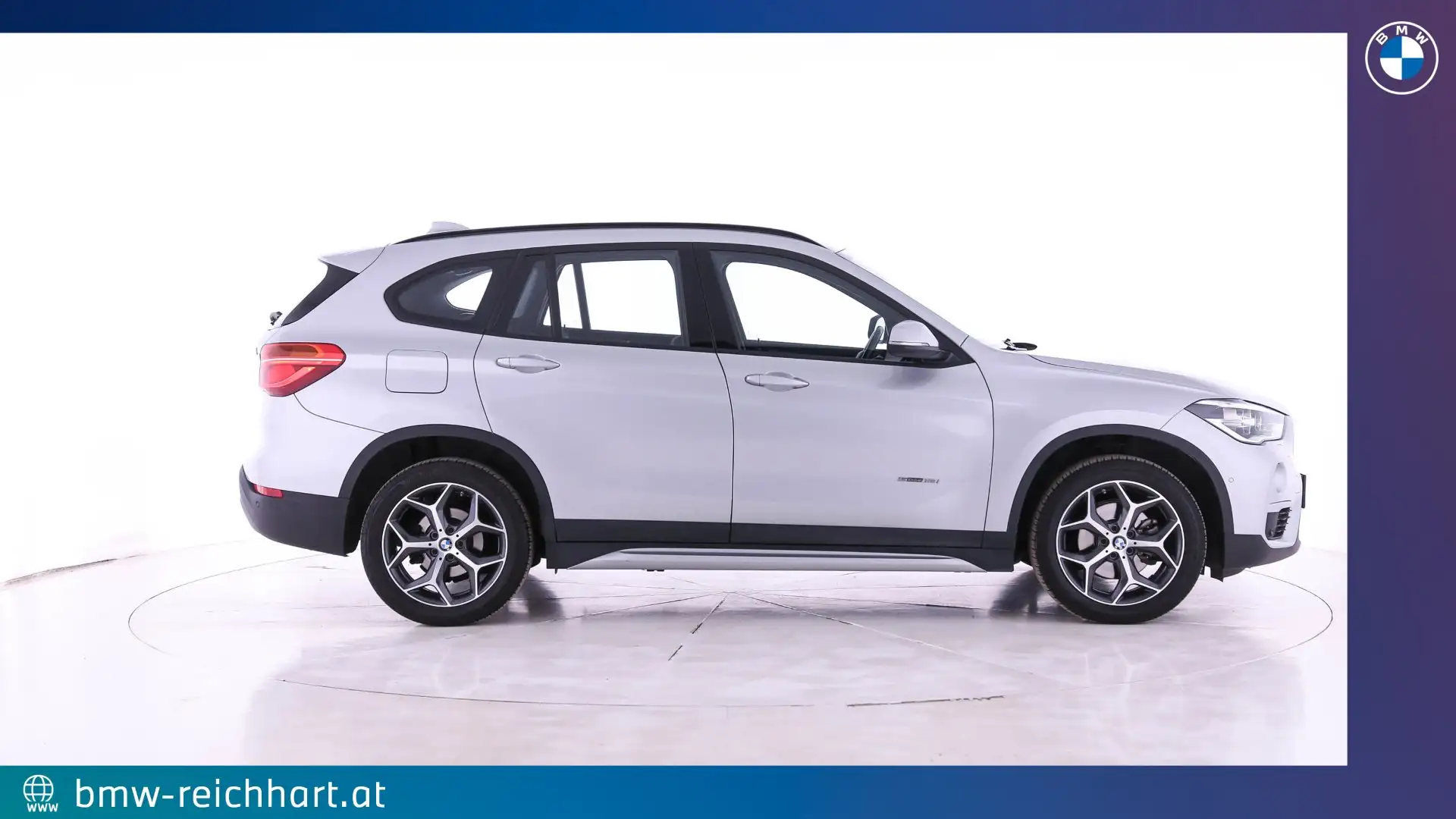 BMW X1 sDrive18i Silber - 2