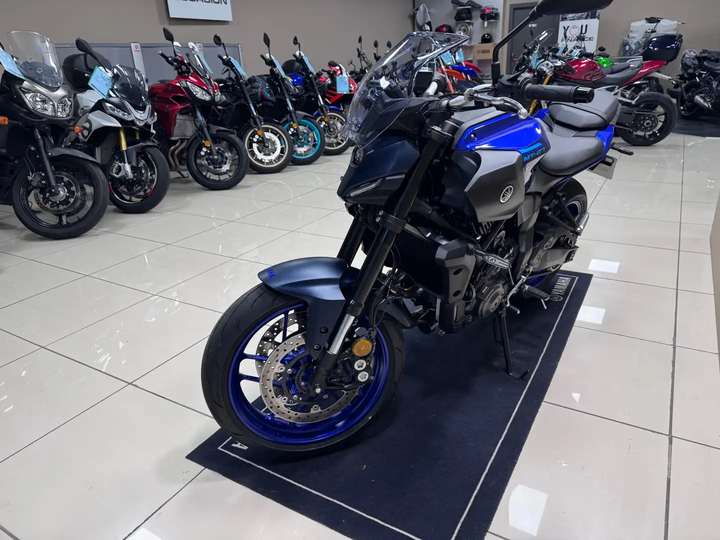 Yamaha MT-07 Blauw - 2