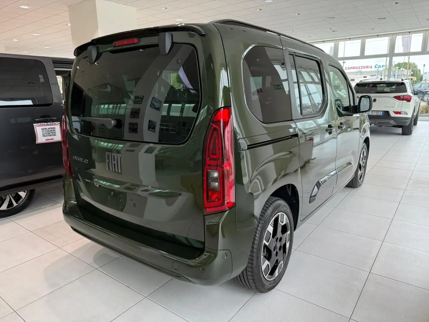 Fiat Doblo Doblò 1.5 BlueHdi 130 CV PC da ordinare Grün - 2