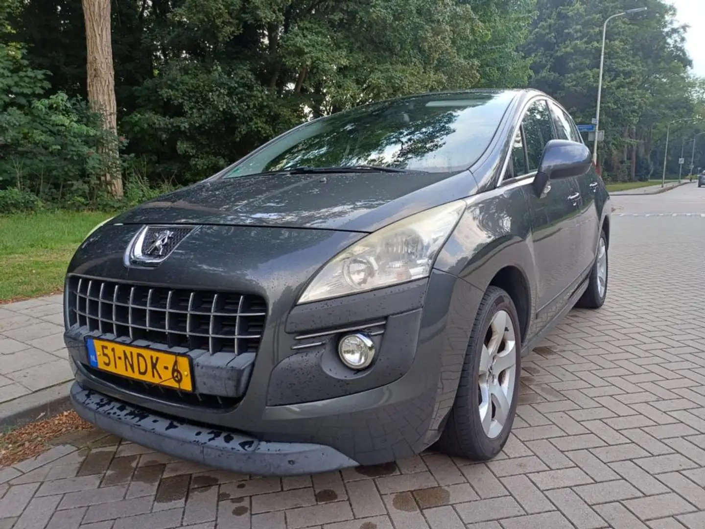 Peugeot 3008 1.6 THP ST Gri - 2