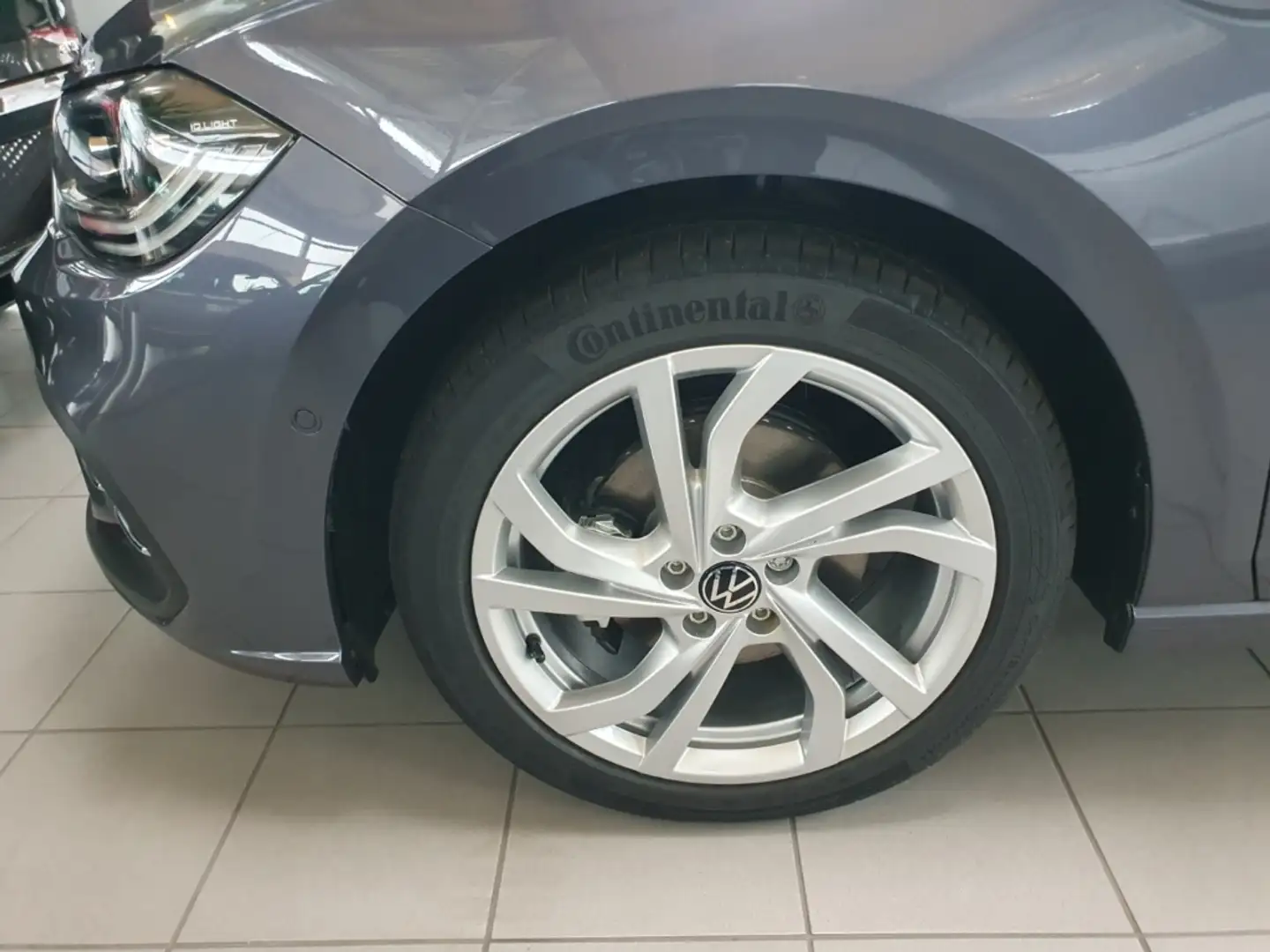 Volkswagen Polo VI Style 1.0 TSI LED Navi Dyn. Kurvenlicht ACC Par Szürke - 2