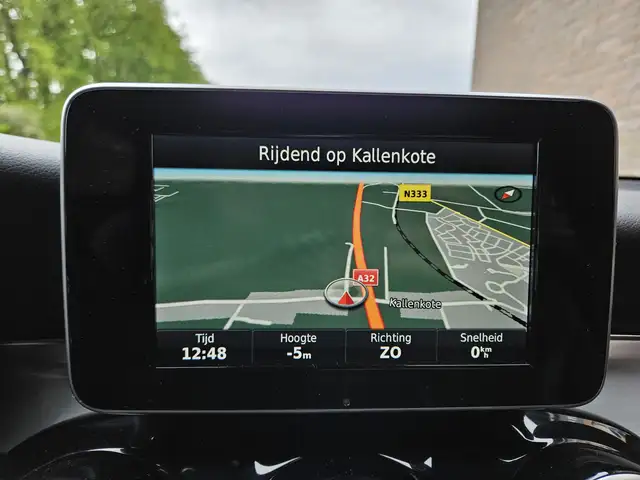 Mercedes-Benz GLC view 10