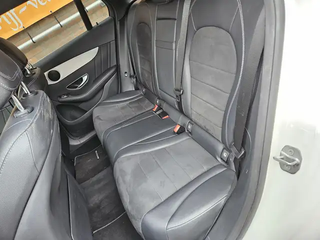 Mercedes-Benz GLC view 23