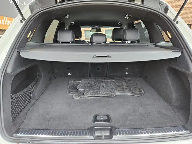Mercedes-Benz GLC view 28