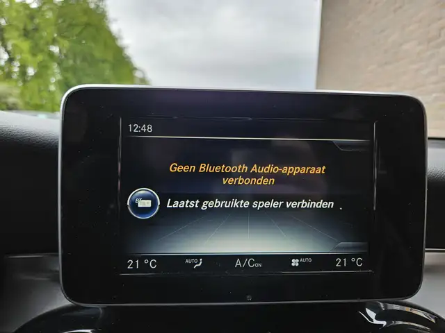 Mercedes-Benz GLC view 11