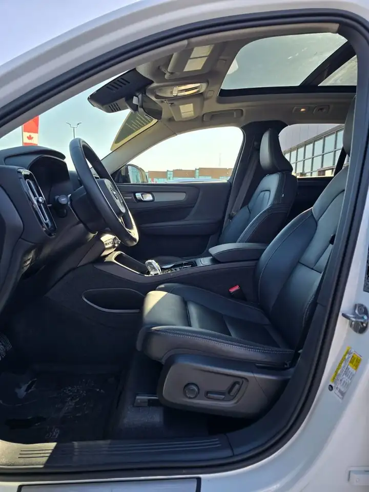 Volvo XC40 снимка Volvo XC40