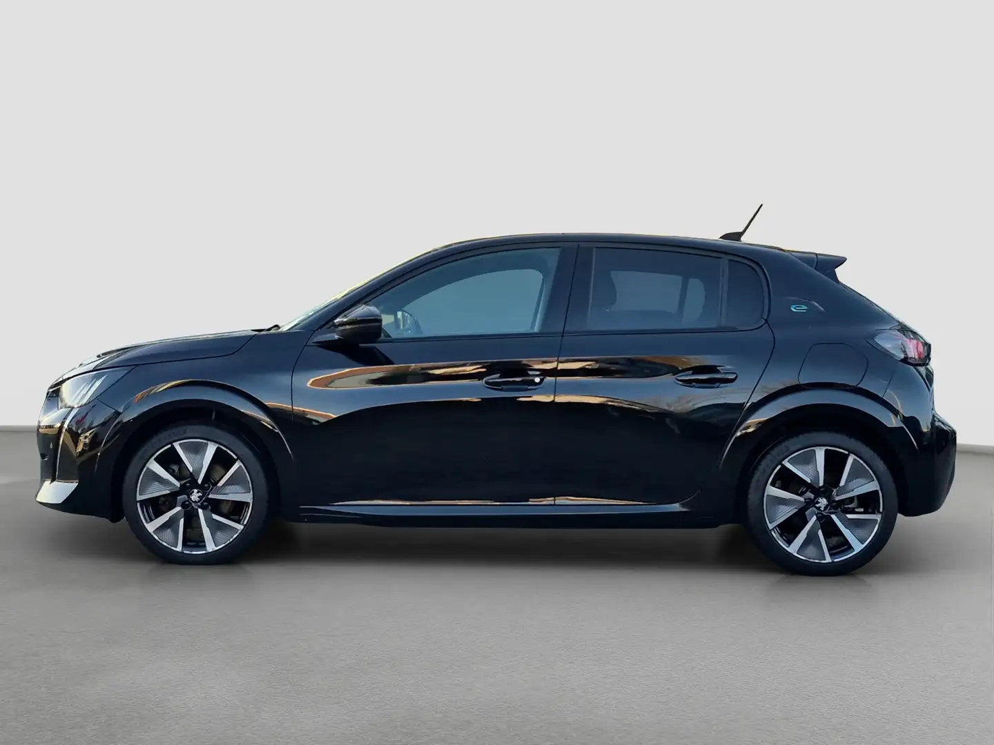 Peugeot e-208 EV GT 350 50 kWh Panoramadak | Stoelverwarming | C Noir - 2