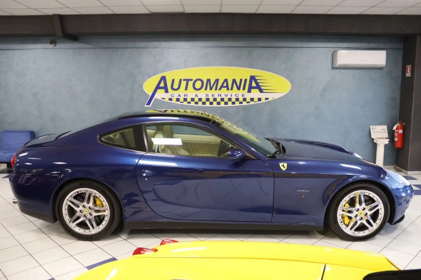 Ferrari 612 Scaglietti F1 One to One Blauw - 1