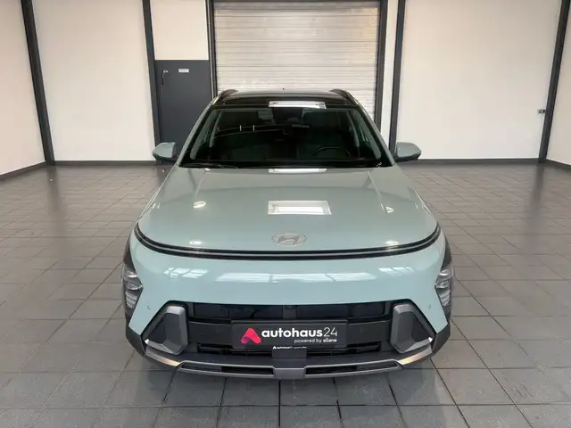 Hyundai Kona view 2