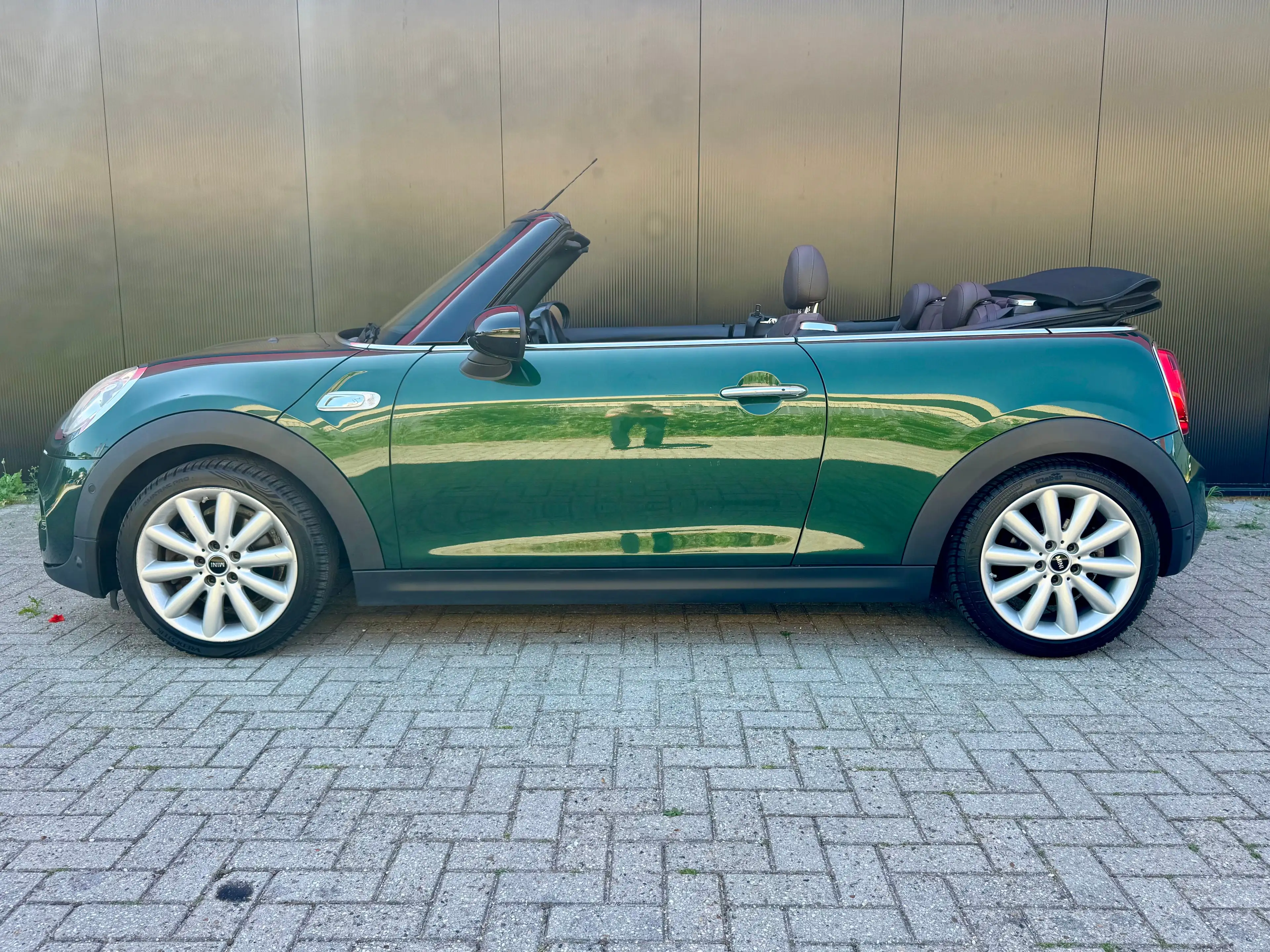 MINI Cooper S Cabrio 2.0 Chili Serious Business — photo 8