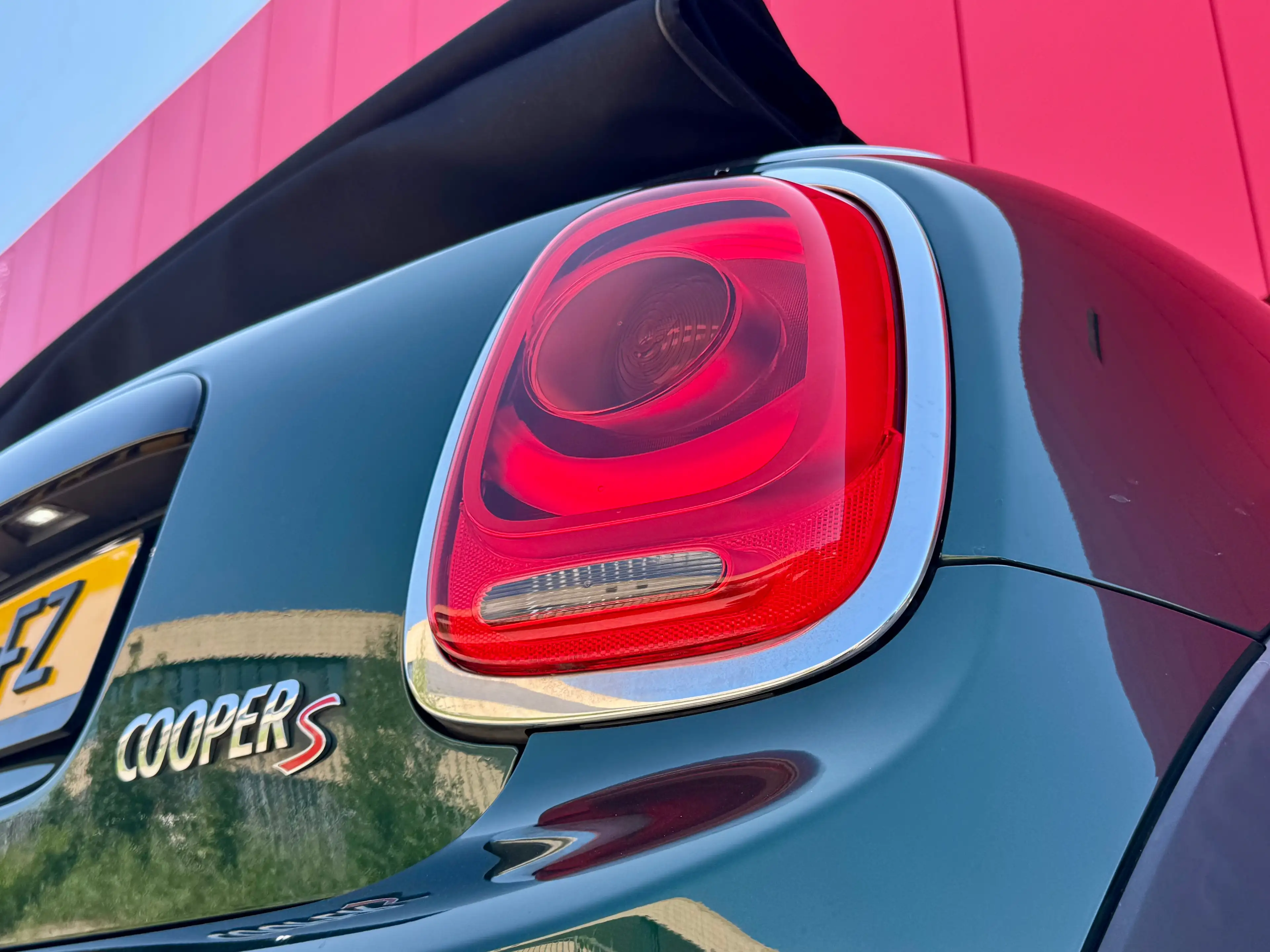 MINI Cooper S Cabrio 2.0 Chili Serious Business — photo 13