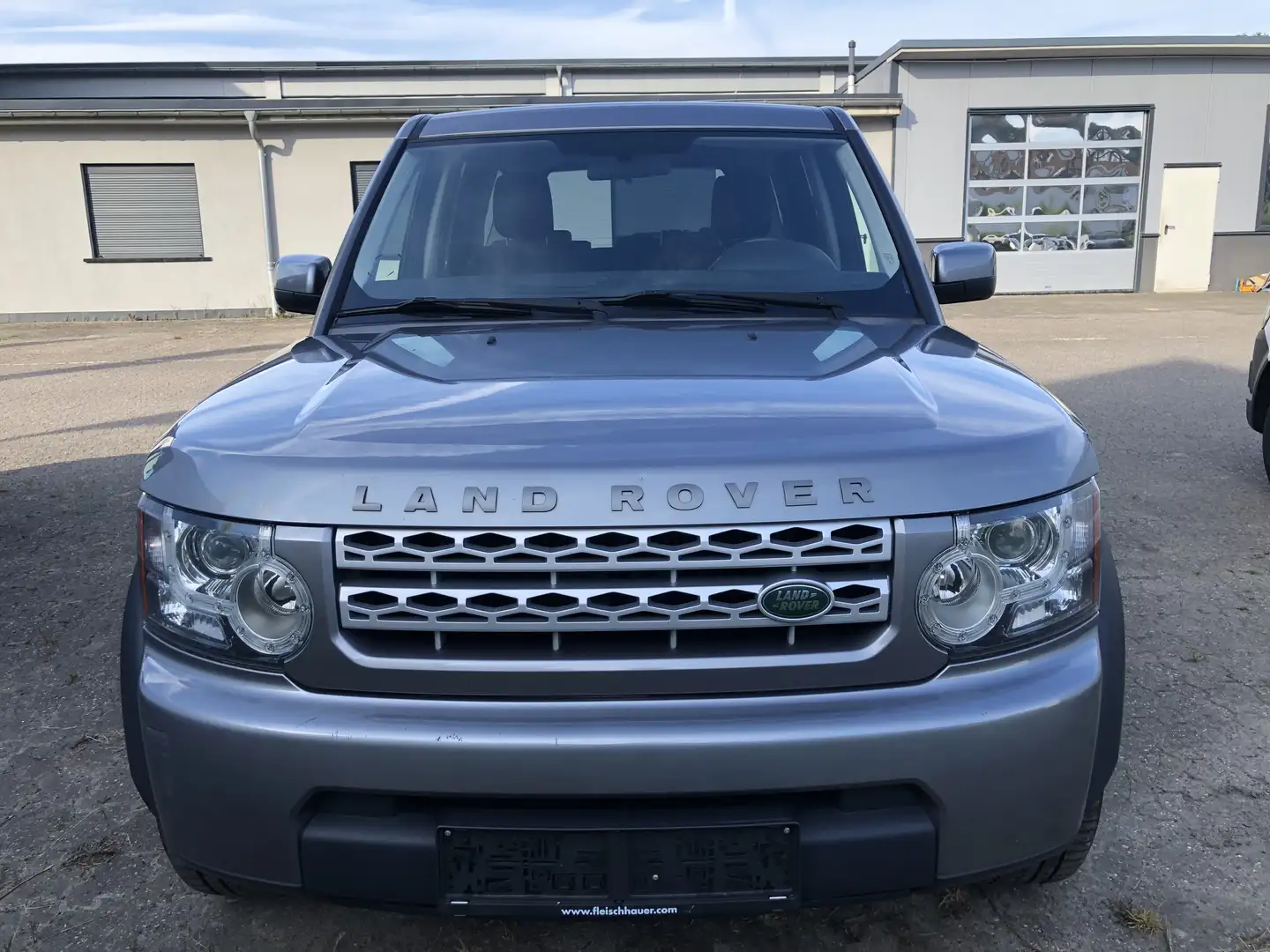 Land Rover Discovery Discovery Diesel TD V6 HSE Grau - 1