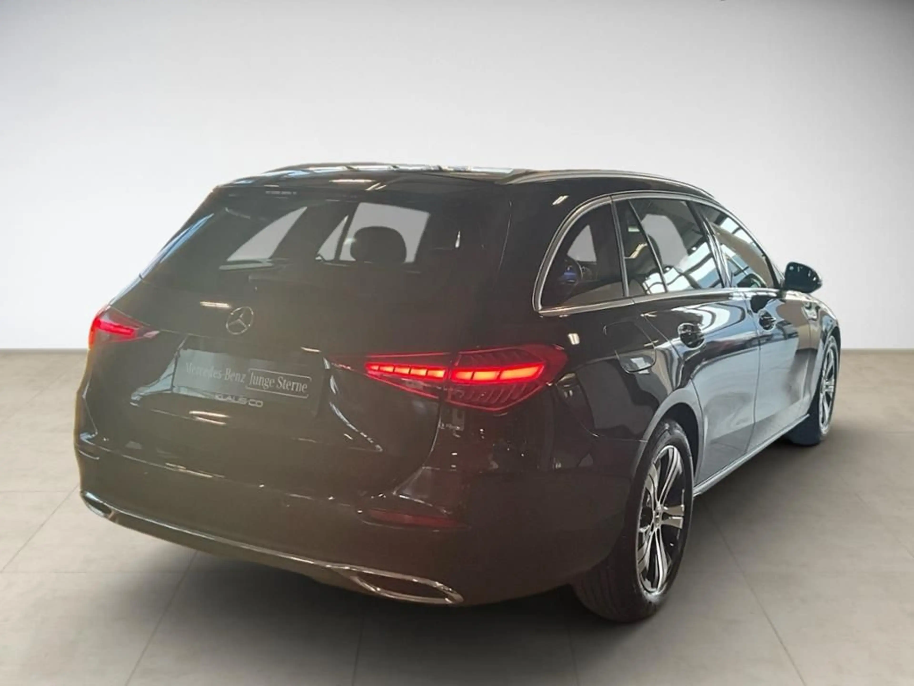 Mercedes-Benz C 200 T Avantgarde AUT Fernlichtass. Kam. KlimaA — photo 6