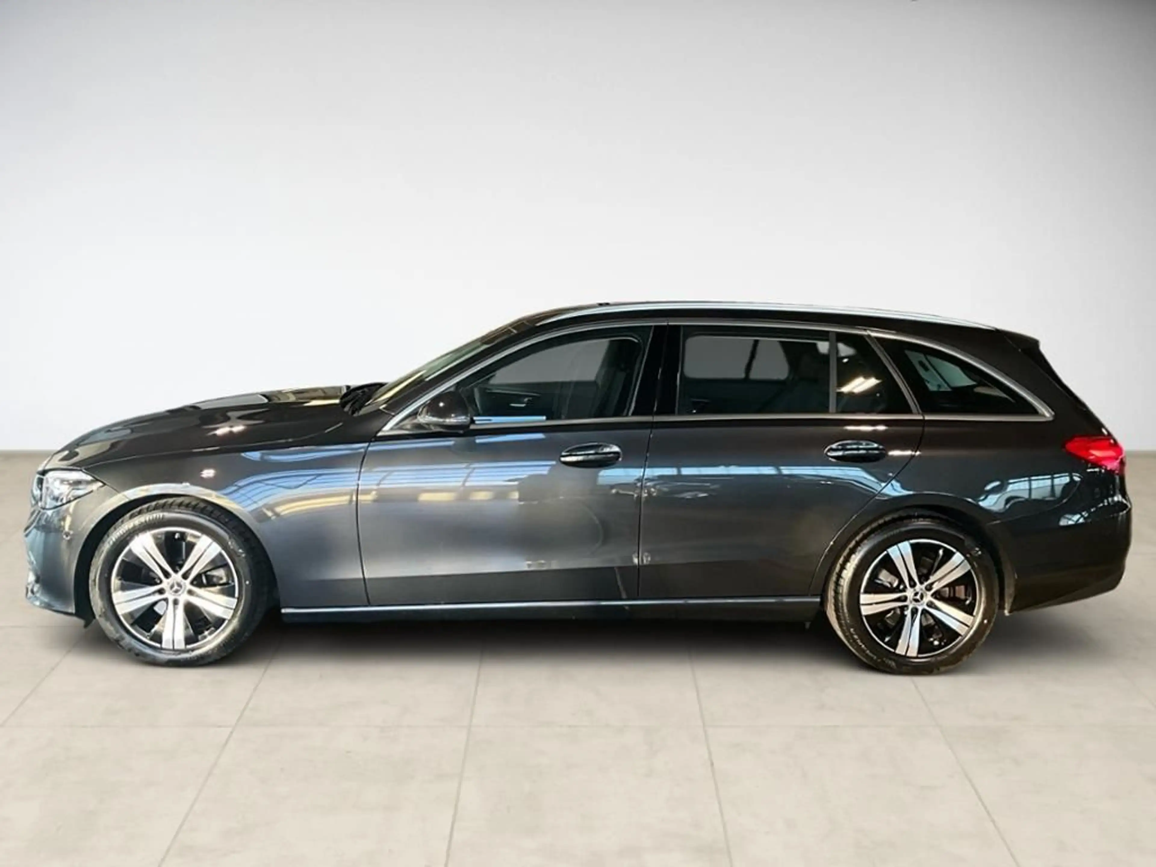 Mercedes-Benz C 200 T Avantgarde AUT Fernlichtass. Kam. KlimaA — photo 7