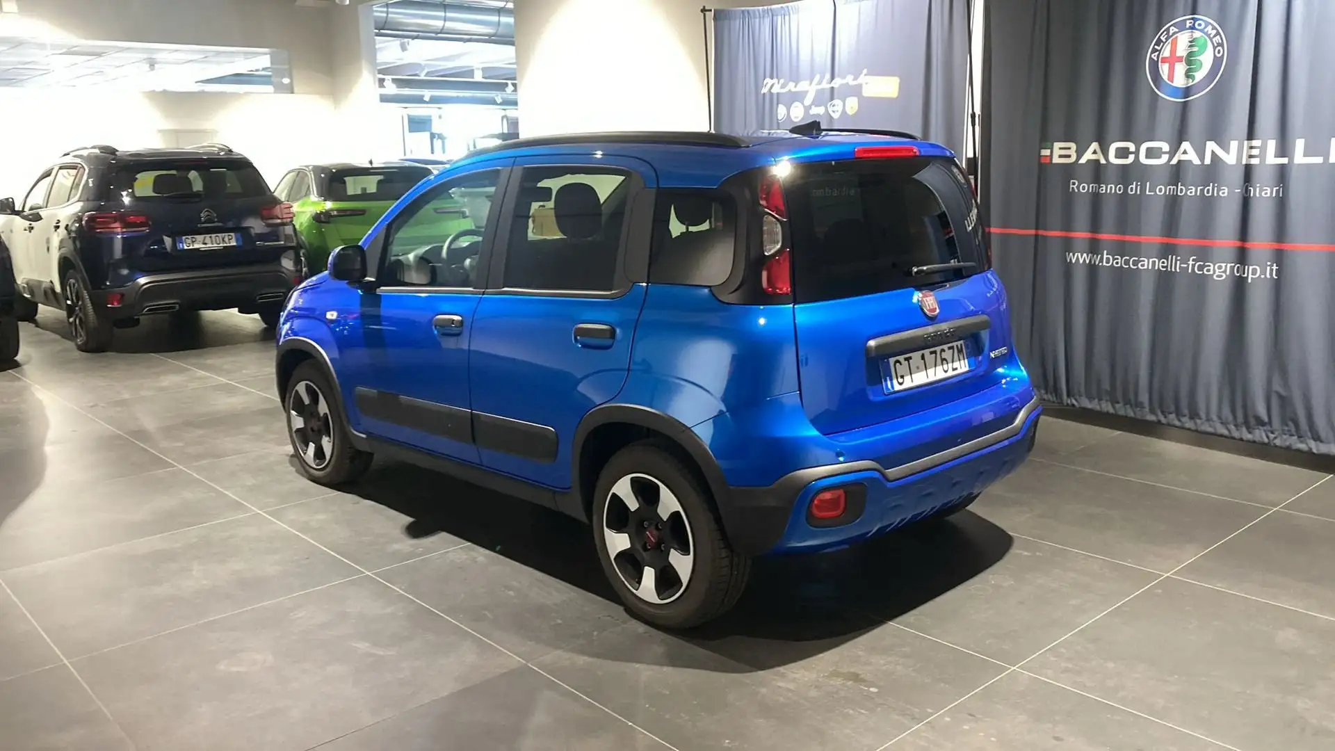 Fiat Panda 1.0 FireFly S&S Hybrid Bleu - 2