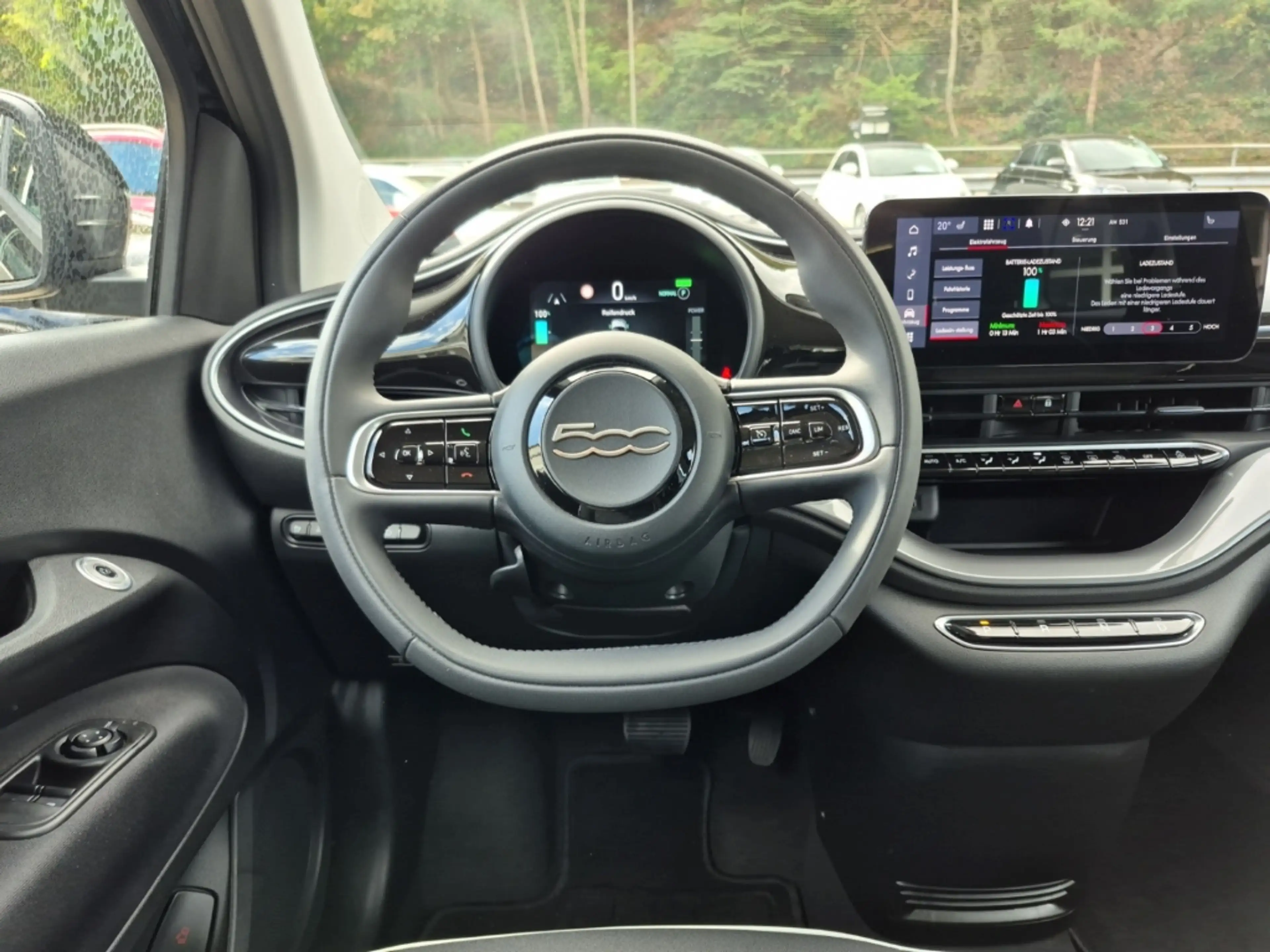 Fiat 500e Kamera Keyless Sitzheizung — photo 10