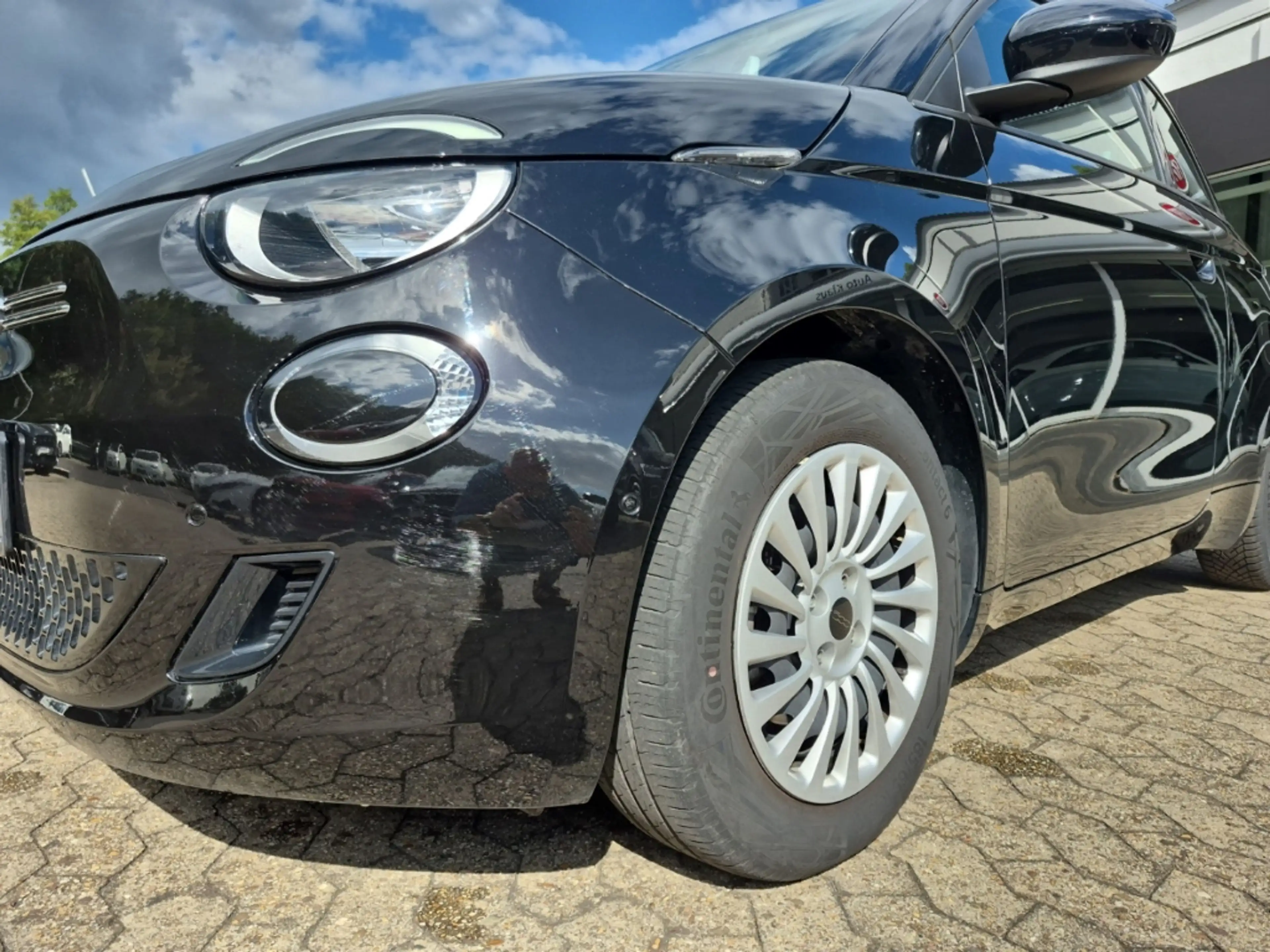 Fiat 500e Kamera Keyless Sitzheizung — photo 6