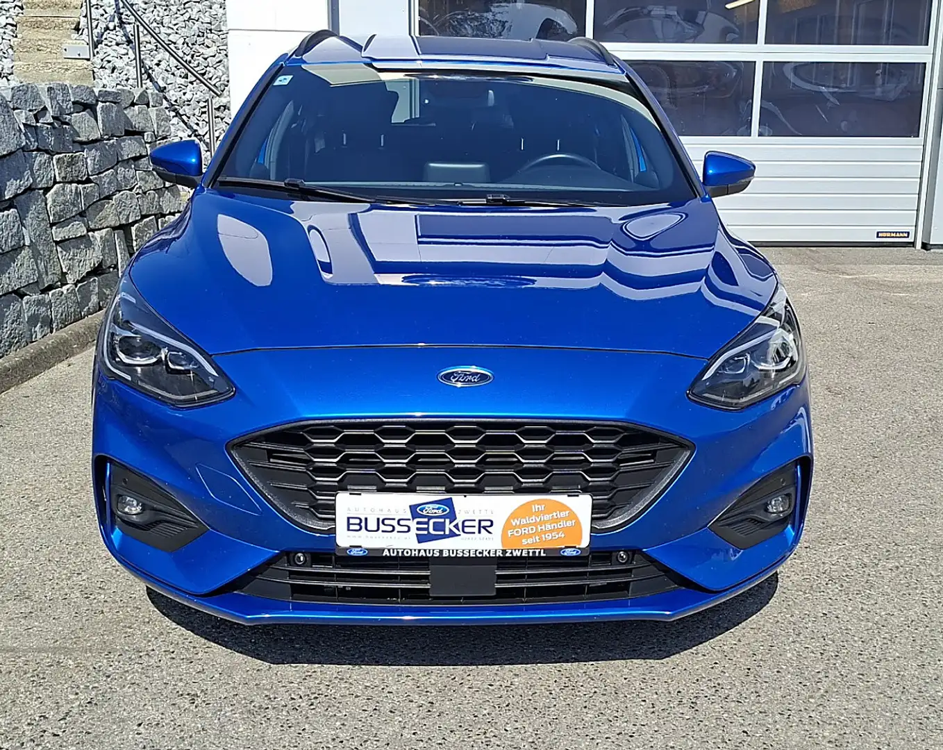 Ford Focus Traveller 1,5 EcoBoost ST-Line Aut. Blau - 2