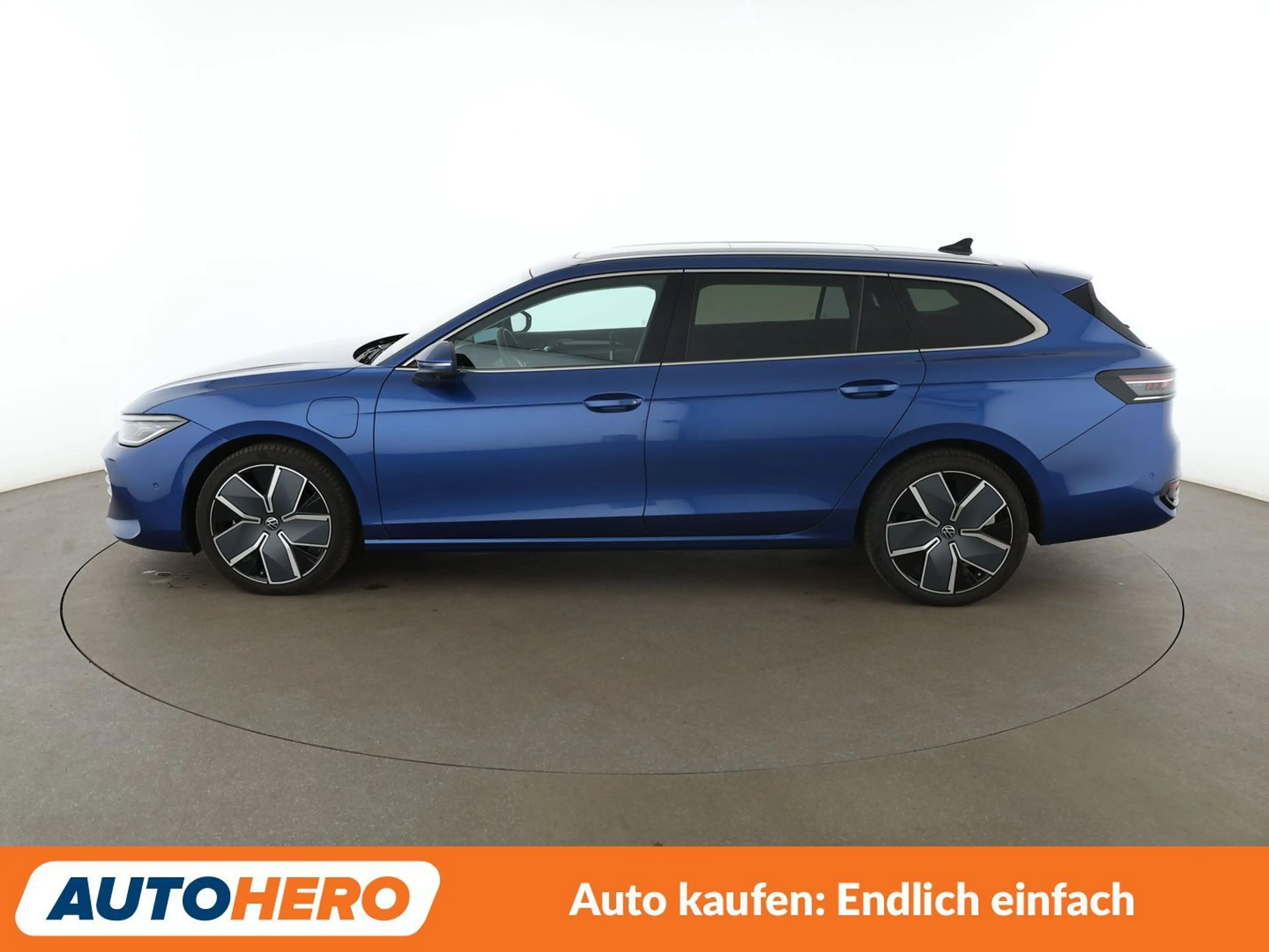 Volkswagen Passat 1.5 TSI eHybrid Elegance Aut.*NAVI*VC*MATRIX*HUD* — photo 3