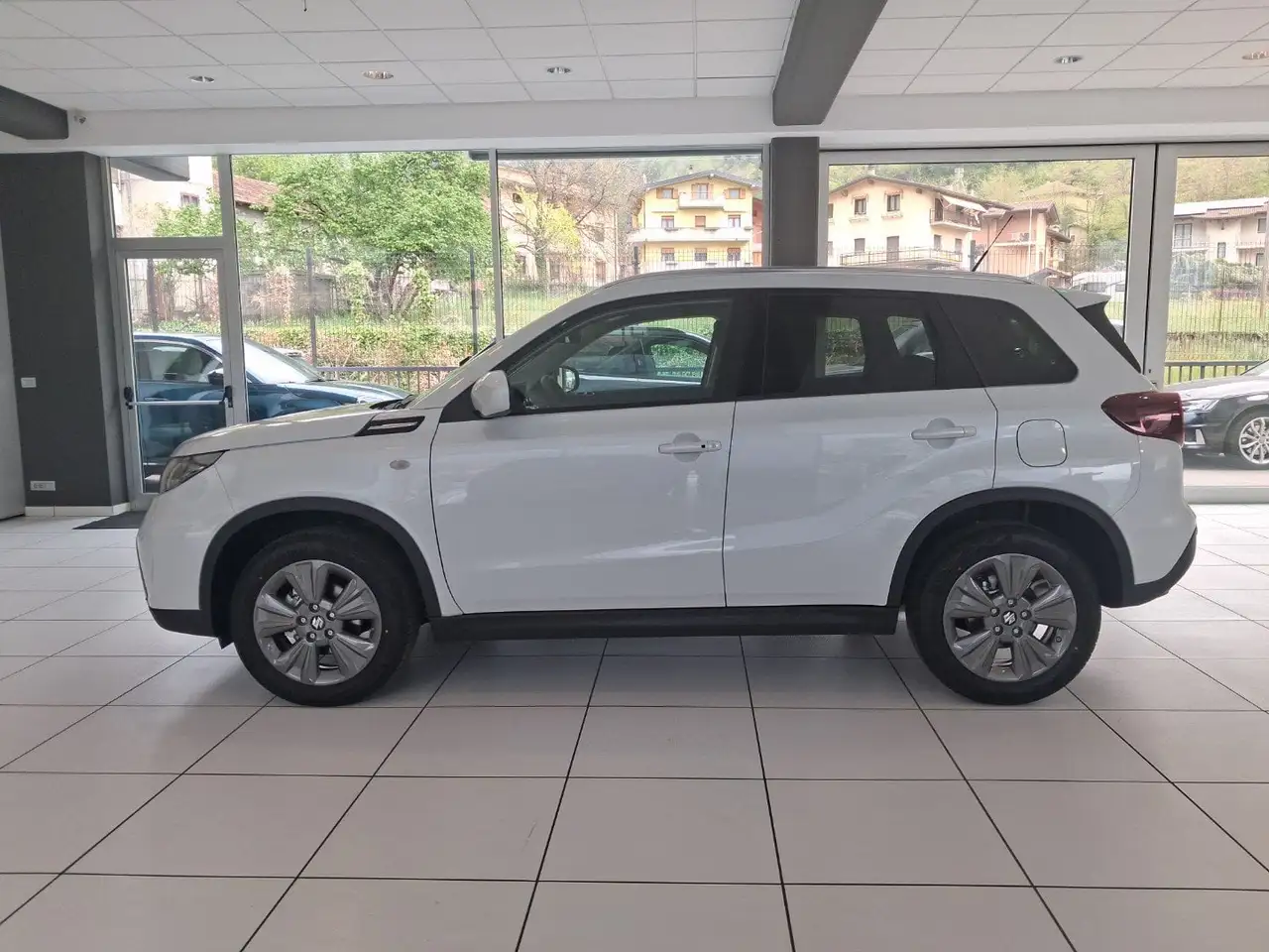 Suzuki Vitara 1.4 Boosterjet hybrid AllGrip Cool+ 2