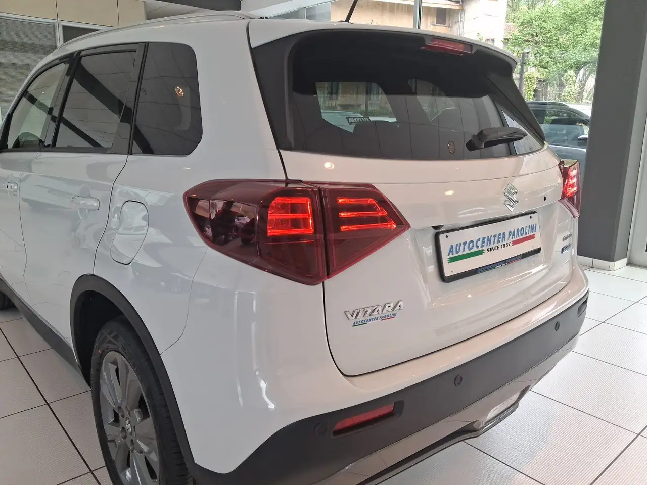 Suzuki Vitara 1.4 Boosterjet hybrid AllGrip Cool+ 9