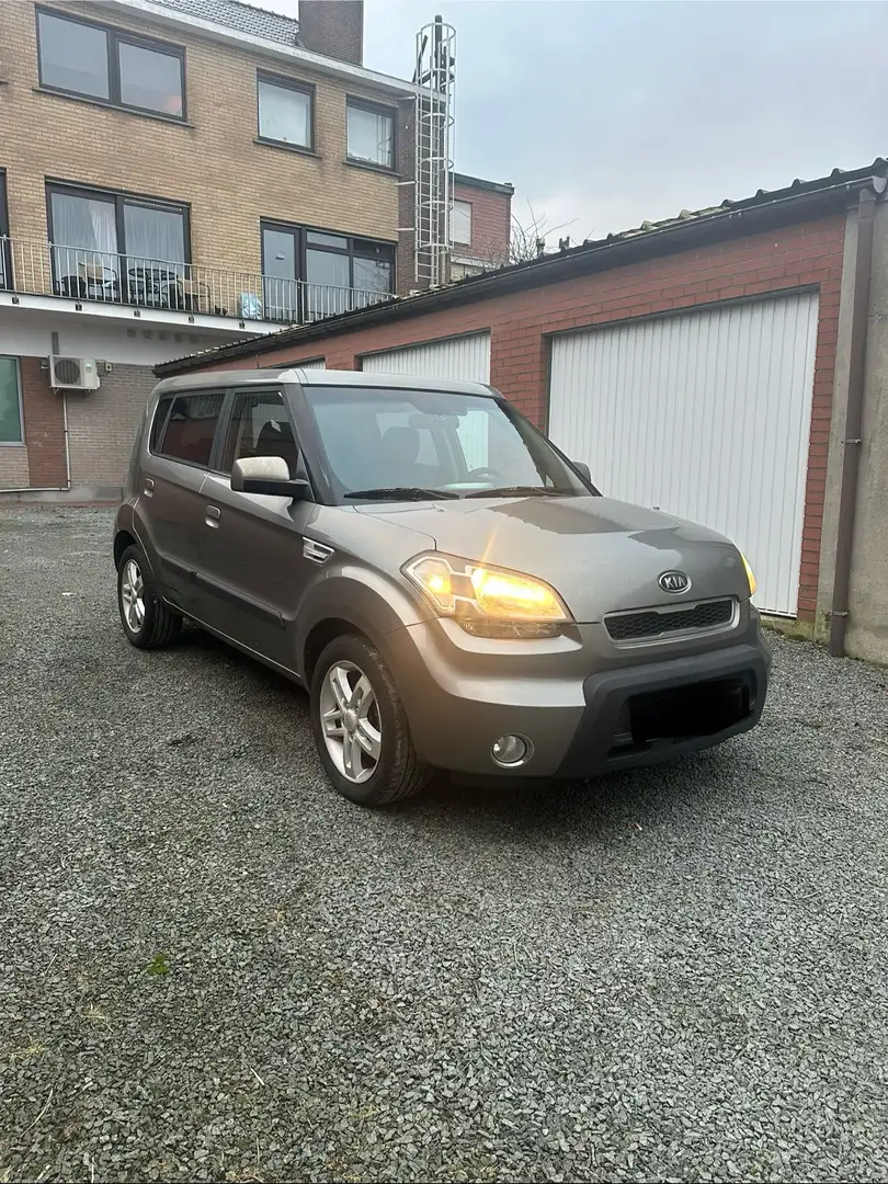 Kia Magentis 2.0 crd Bronce - 1