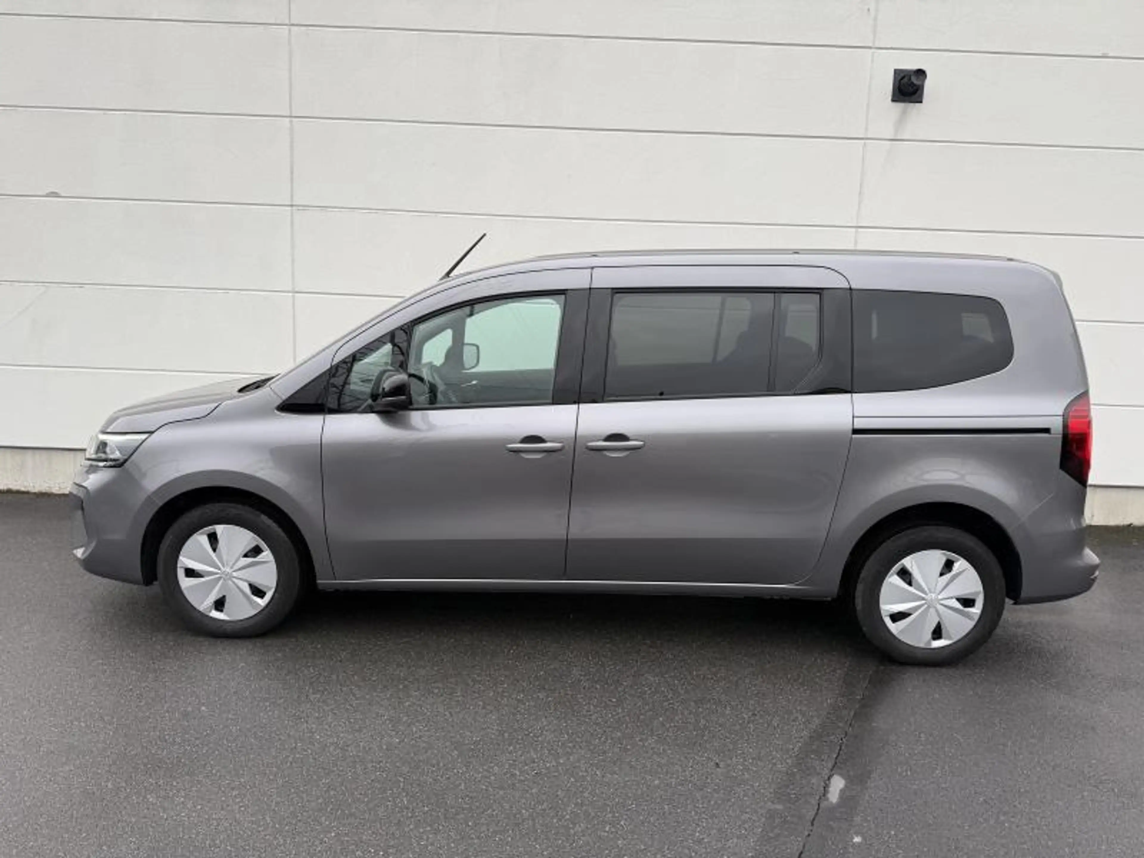 Nissan Townstar Tekna 1.3 DIG-T 131ch 7places — photo 8