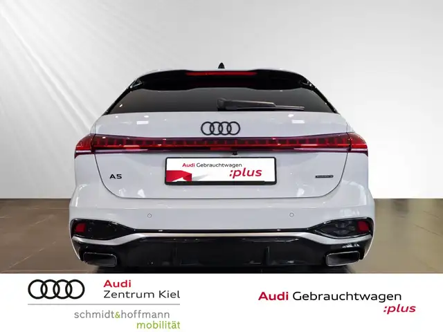 Audi A5 view 5