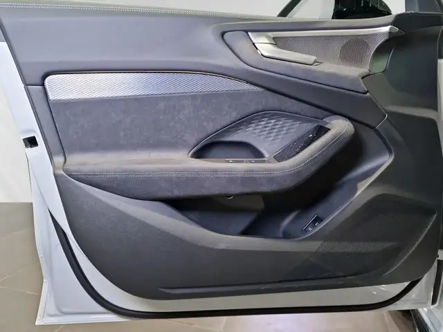 Audi A5 view 14