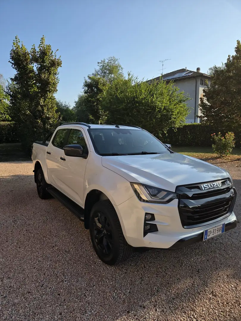 Isuzu D-Max 1.9 td N60FF 4x4 auto - 1