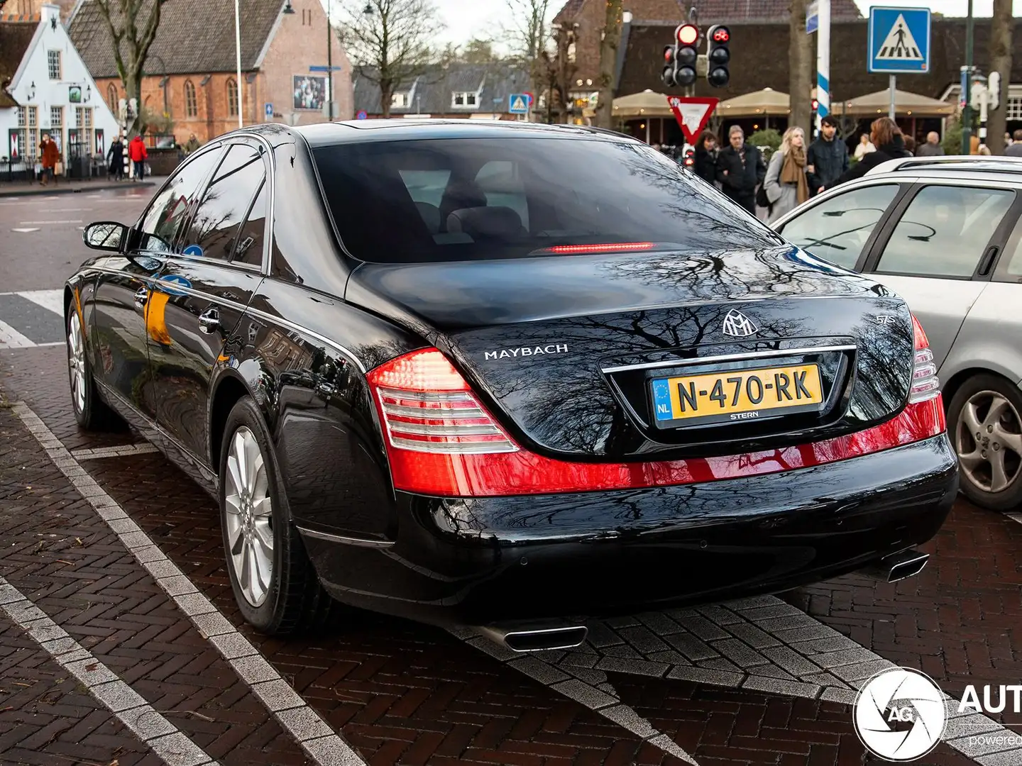 Maybach 57 6.0 V12 S Fekete - 1