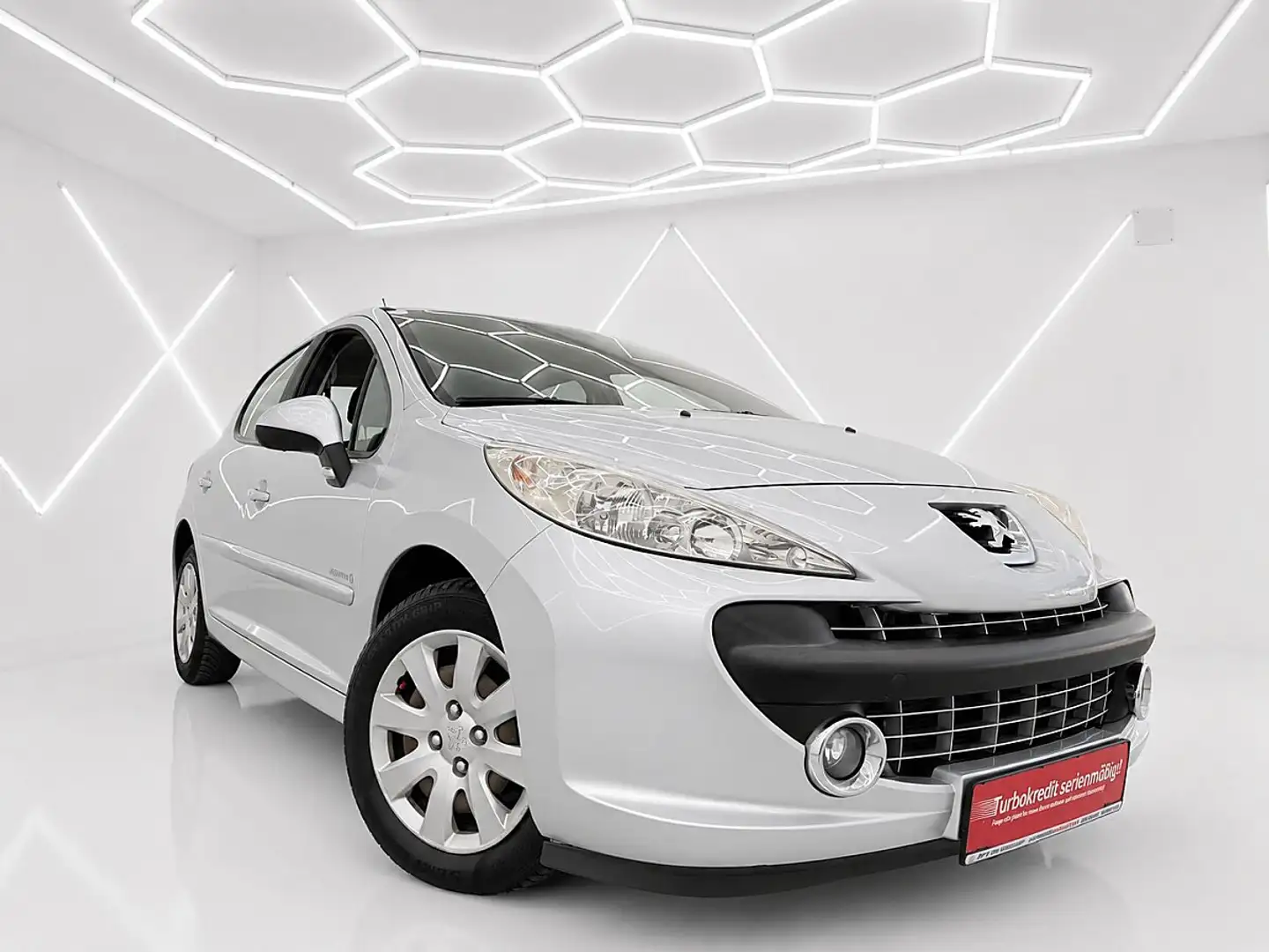 Peugeot 207 Ö3-Edition 1,4/WENIG/KM/GEPFLEGT/ Silber - 2