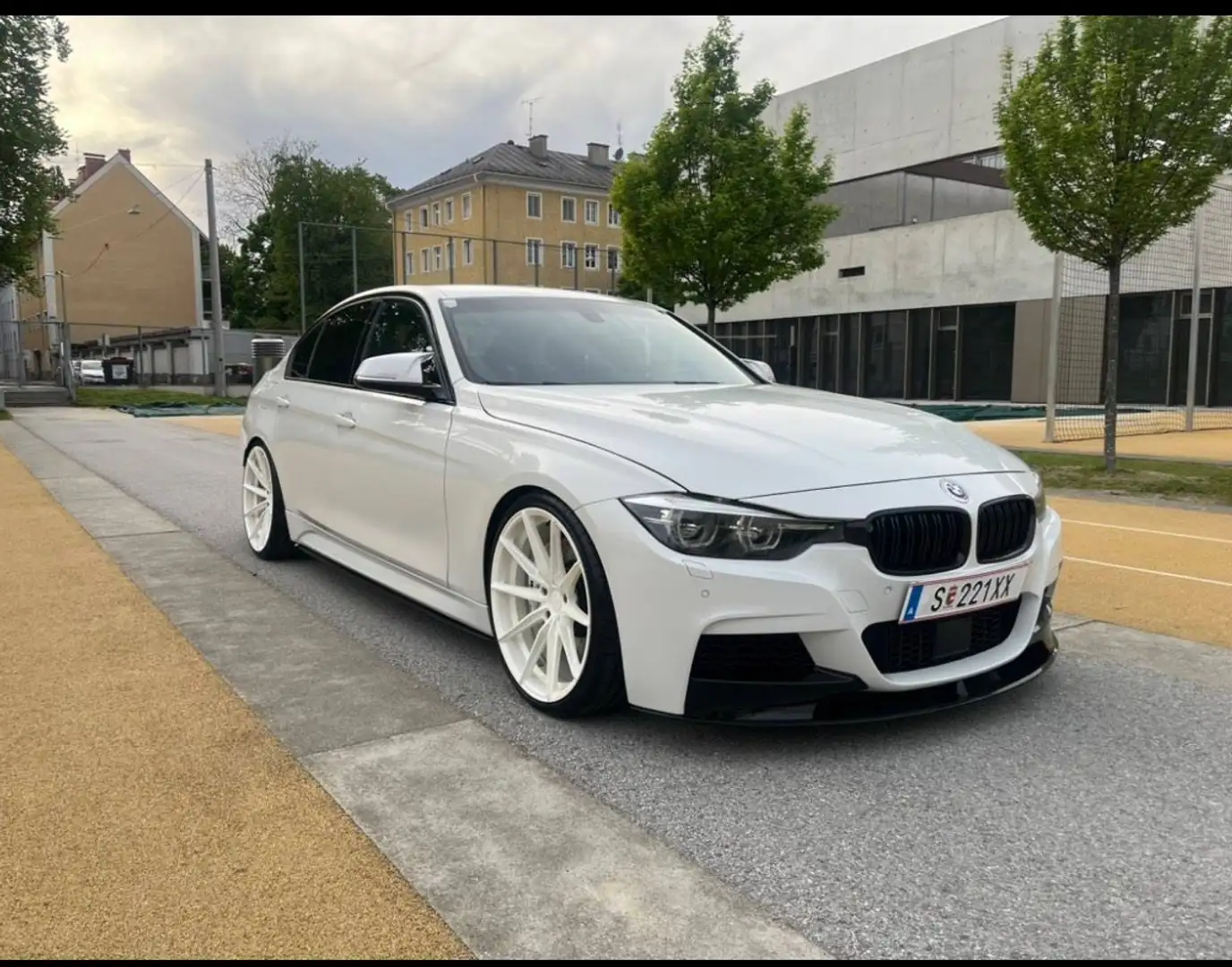 BMW 340 340i xDrive M Sport Aut. Weiß - 2