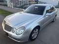 Mercedes-Benz E 220 Classic CDI AUTOMATIK TOP ZUSTAND!! Grau - thumbnail 3
