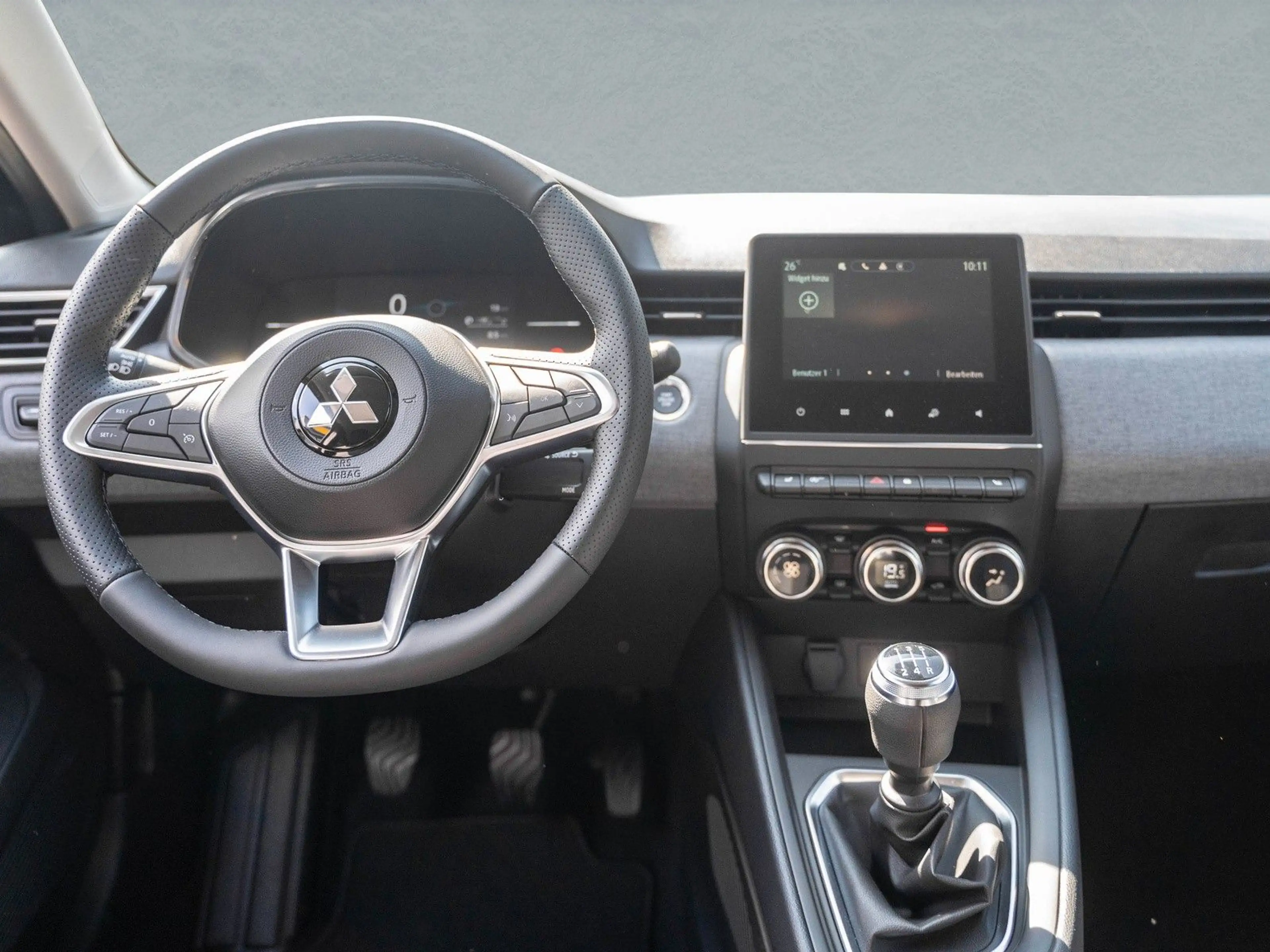 Mitsubishi Colt Plus Kamera/LHz/SHz/CarPlay/Keyless — photo 13